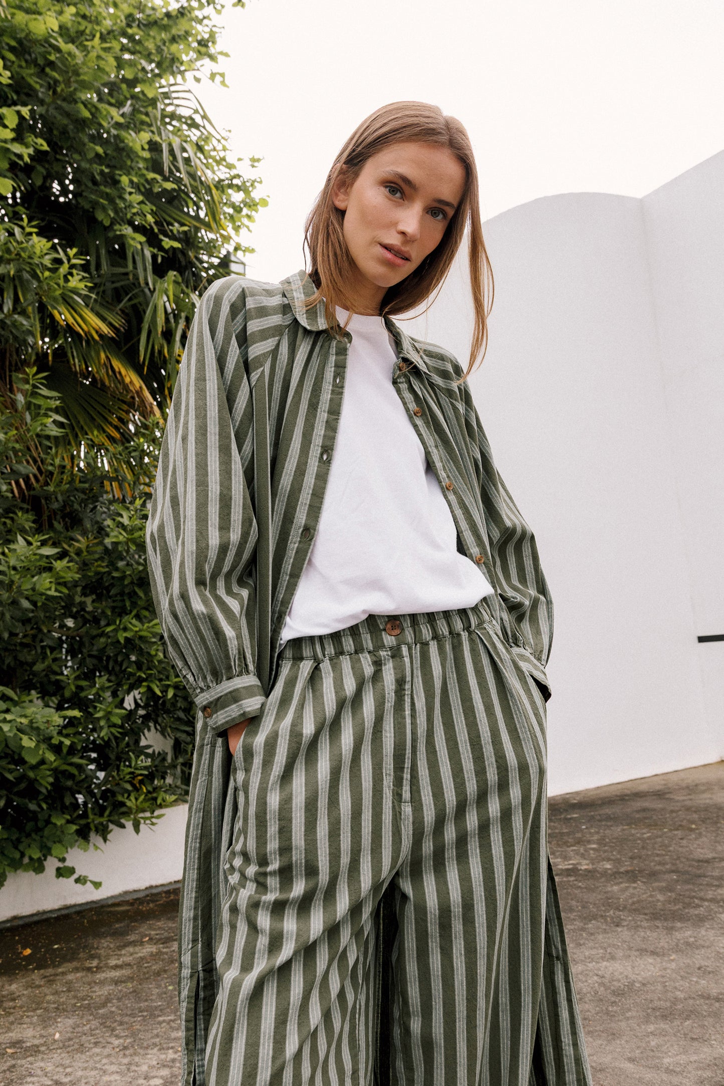 BAGGY ELASTIC PANTS