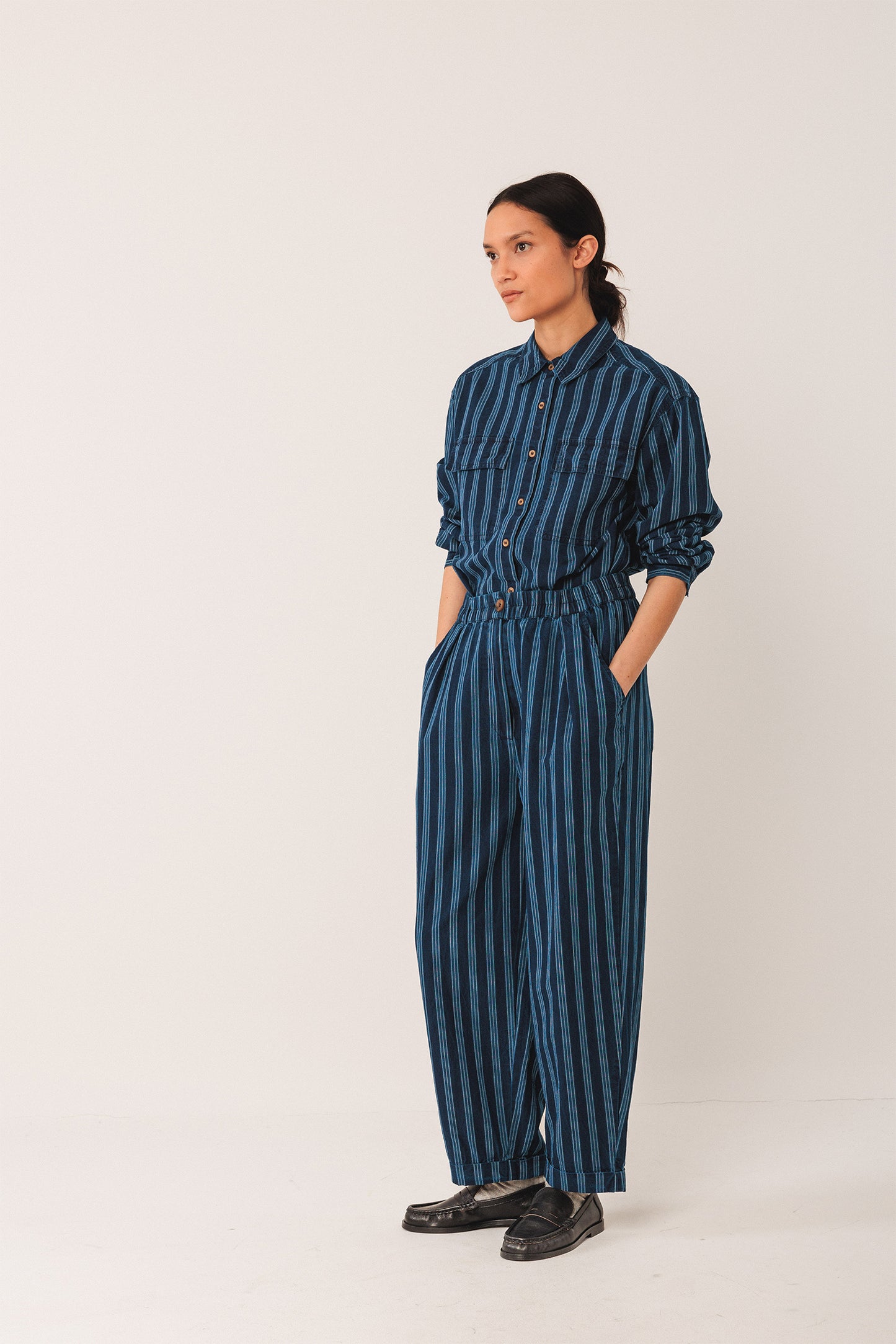 BAGGY ELASTIC PANTS
