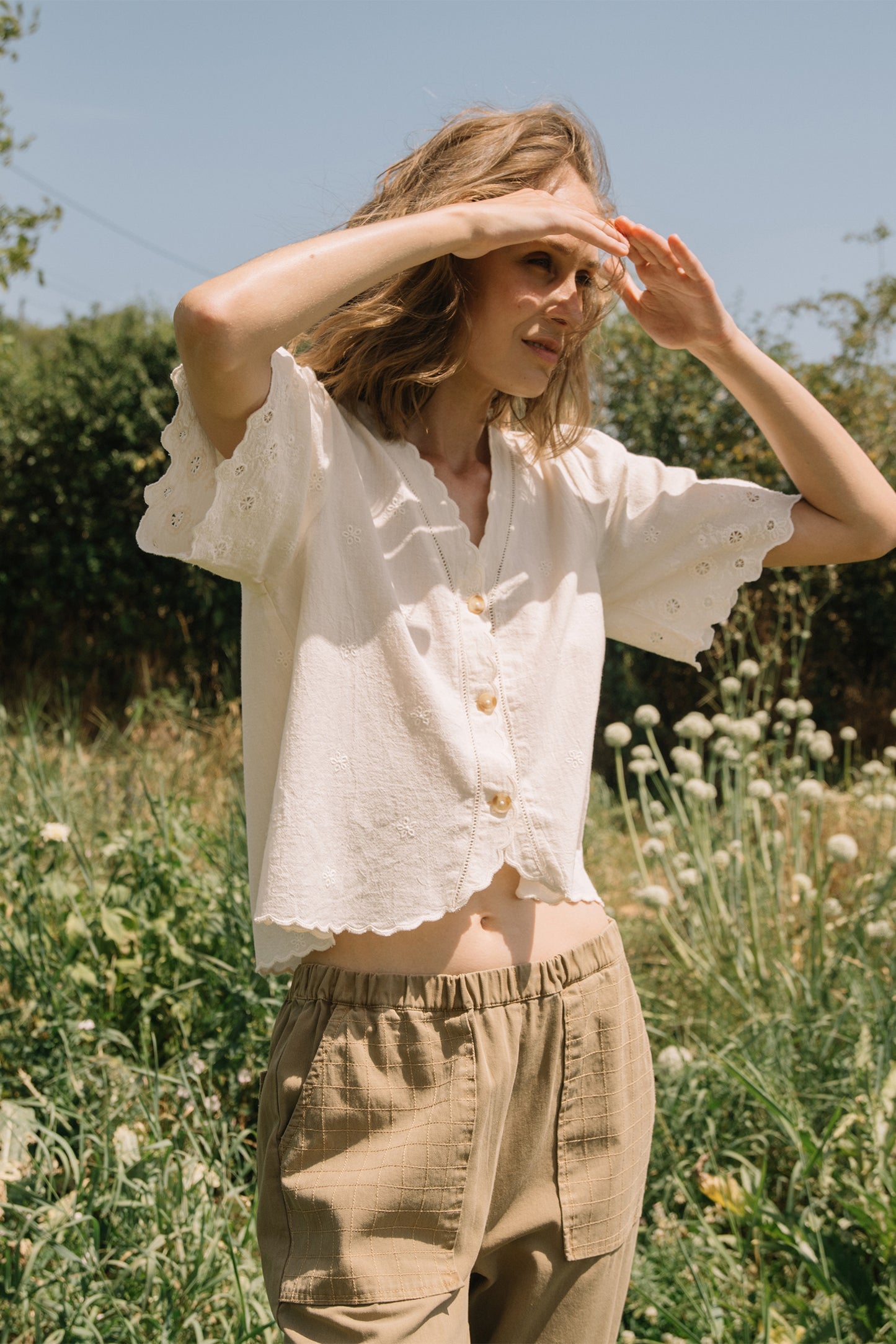 EMBROIDERED V-NECK BLOUSE