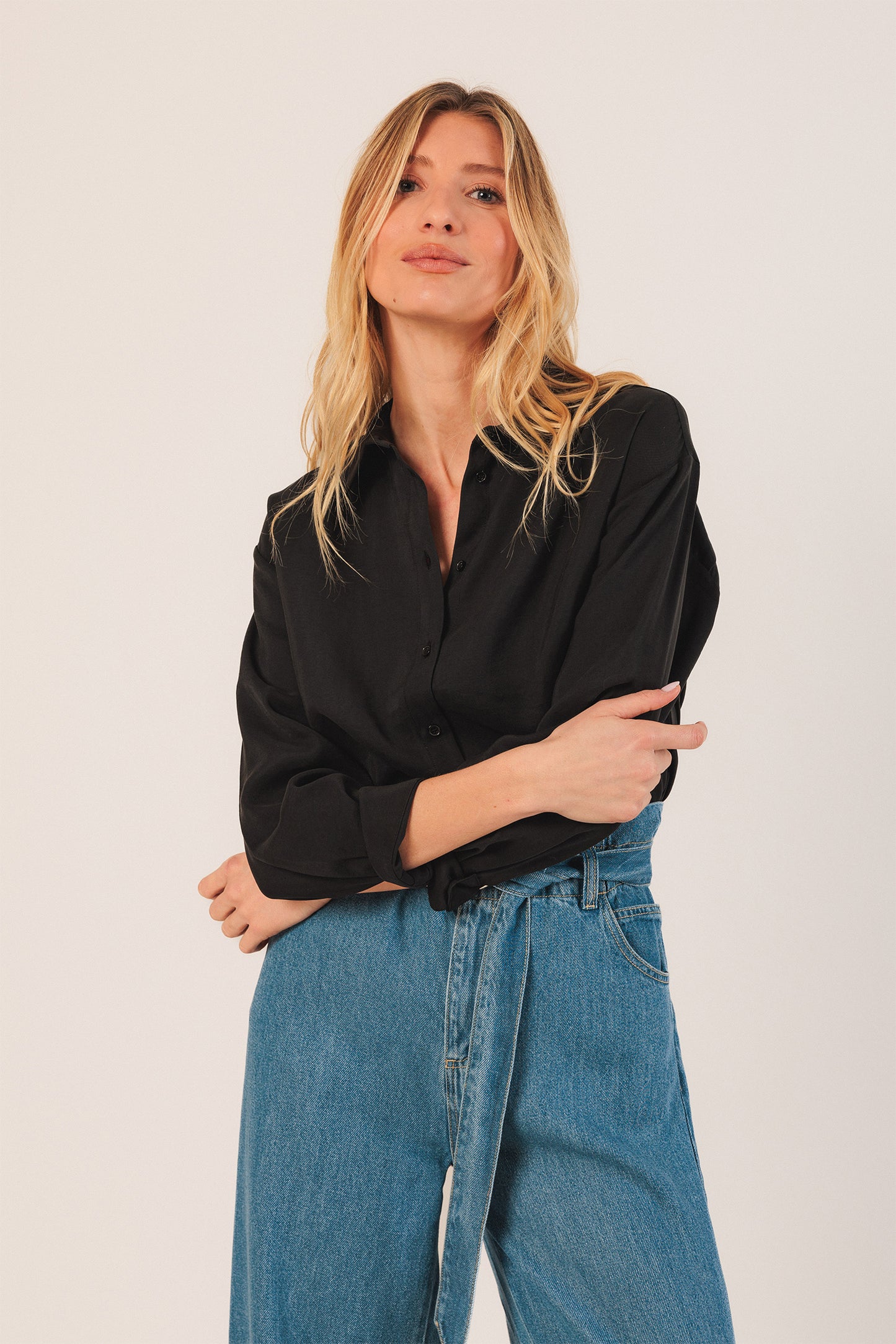 CLASSIC MODAL SHIRT