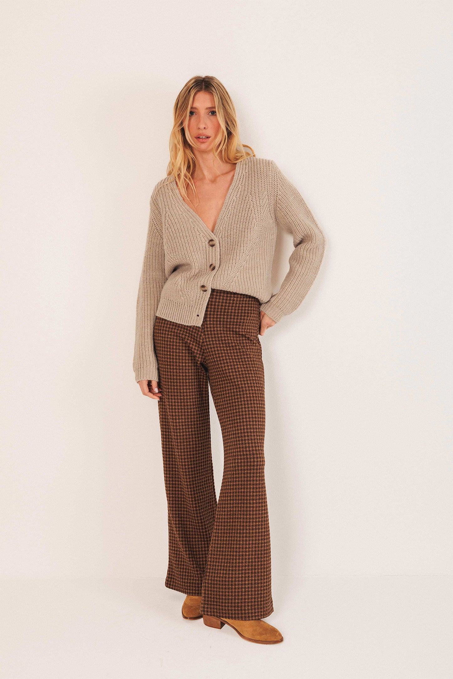 BUTTONED CARDIGAN JACKET