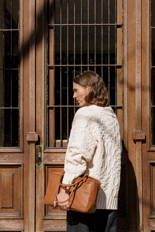 CABLE KNIT CARDIGAN 2