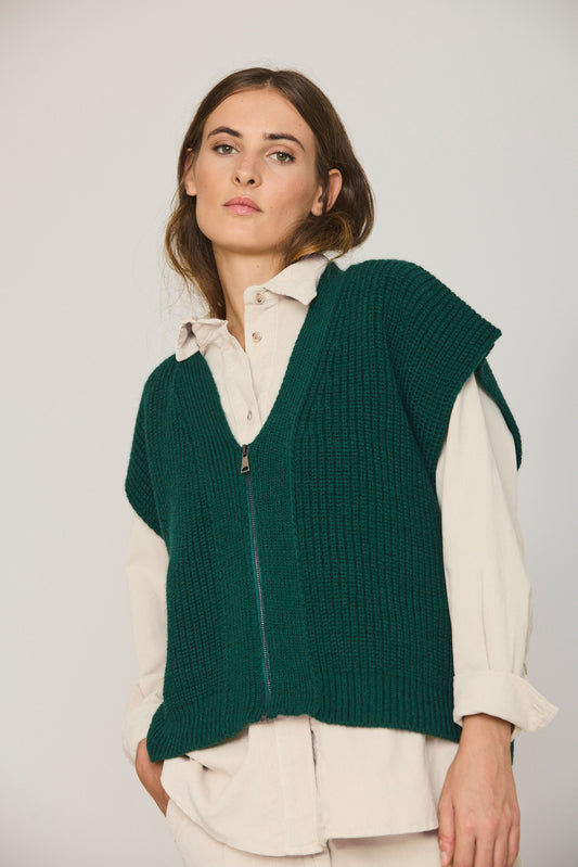 ZIP-UP KNIT VEST 5