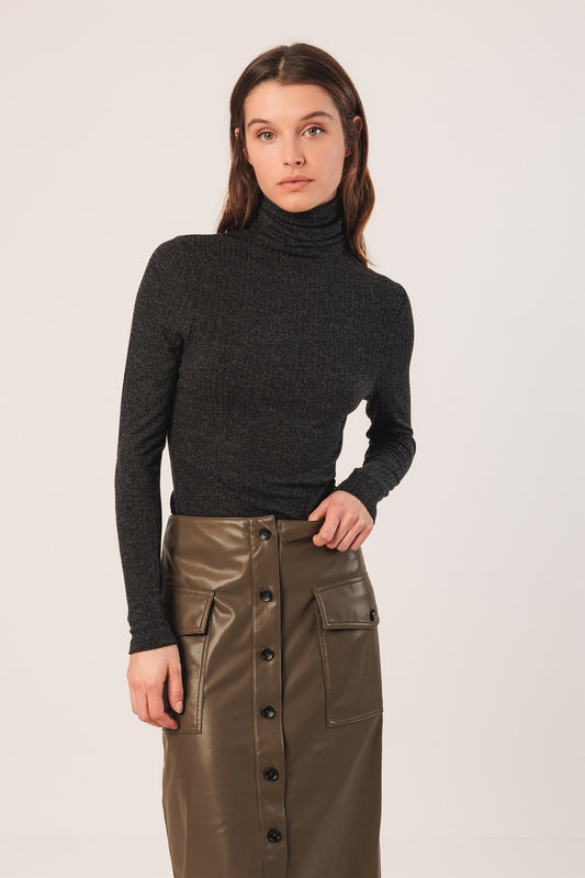 FITTED RIBBED T-SHIRT 5