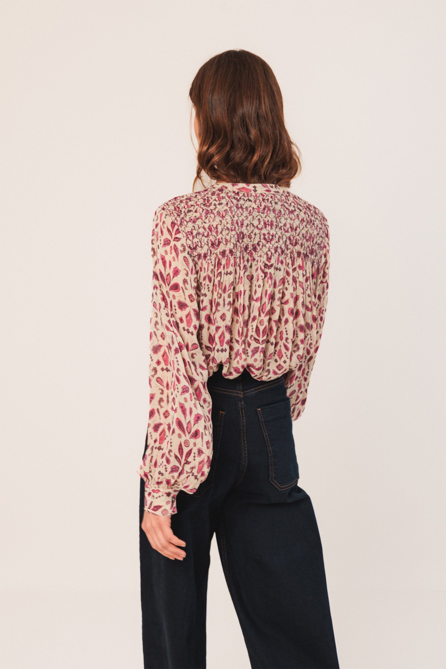 SMOCK-DETAIL SHIRT