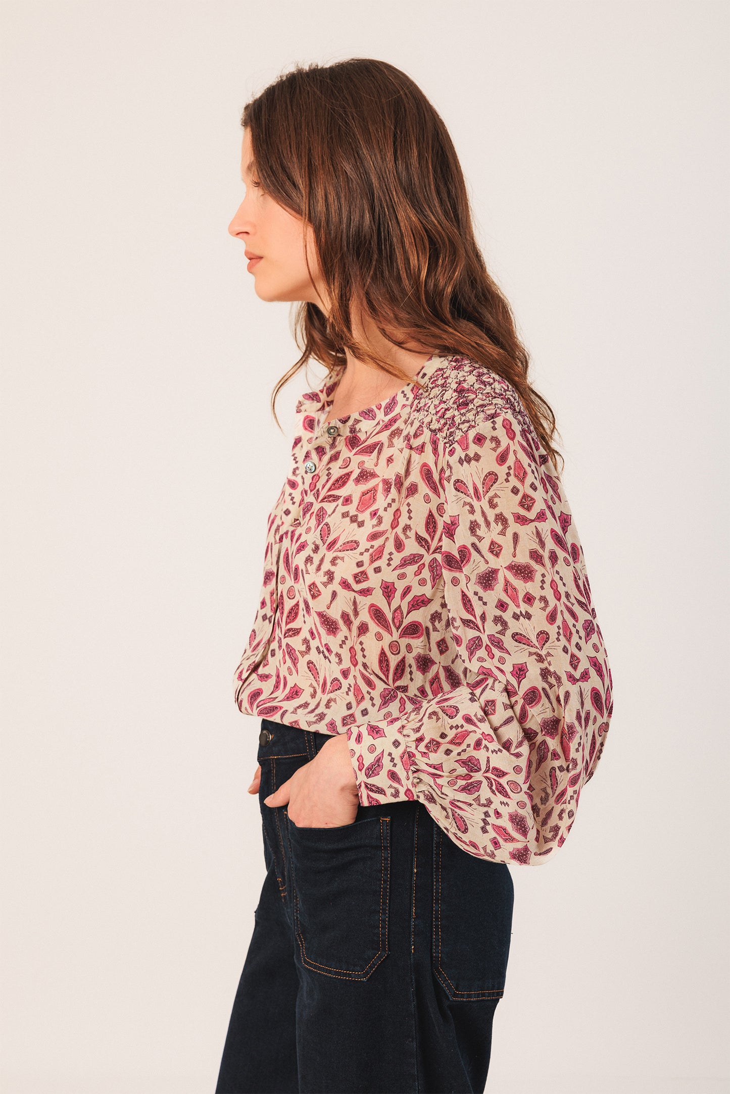 SMOCK-DETAIL SHIRT
