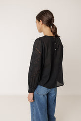 ROMANTIC EMBROIDERED BLOUSE