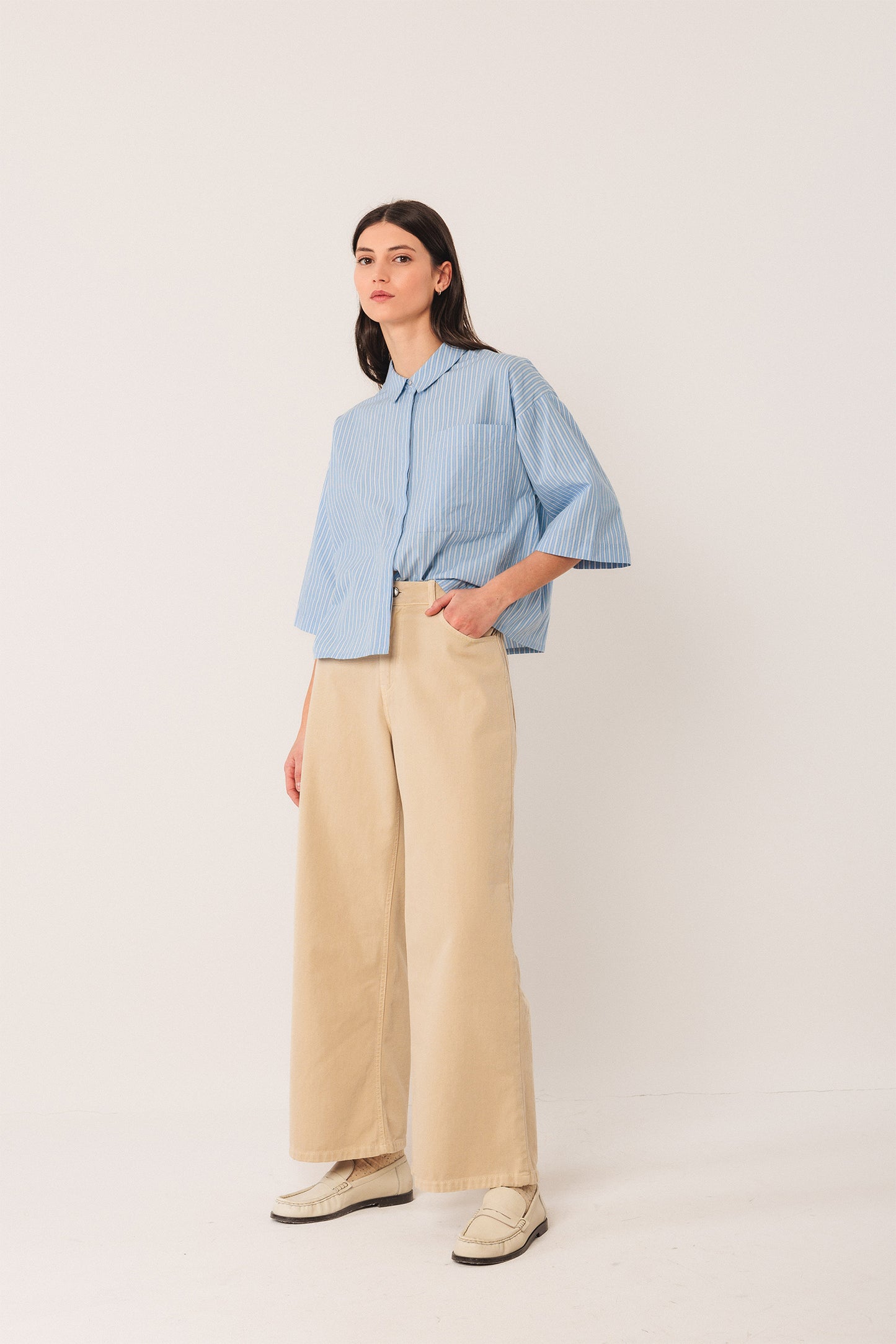 BOXY STRIPED SHIRT