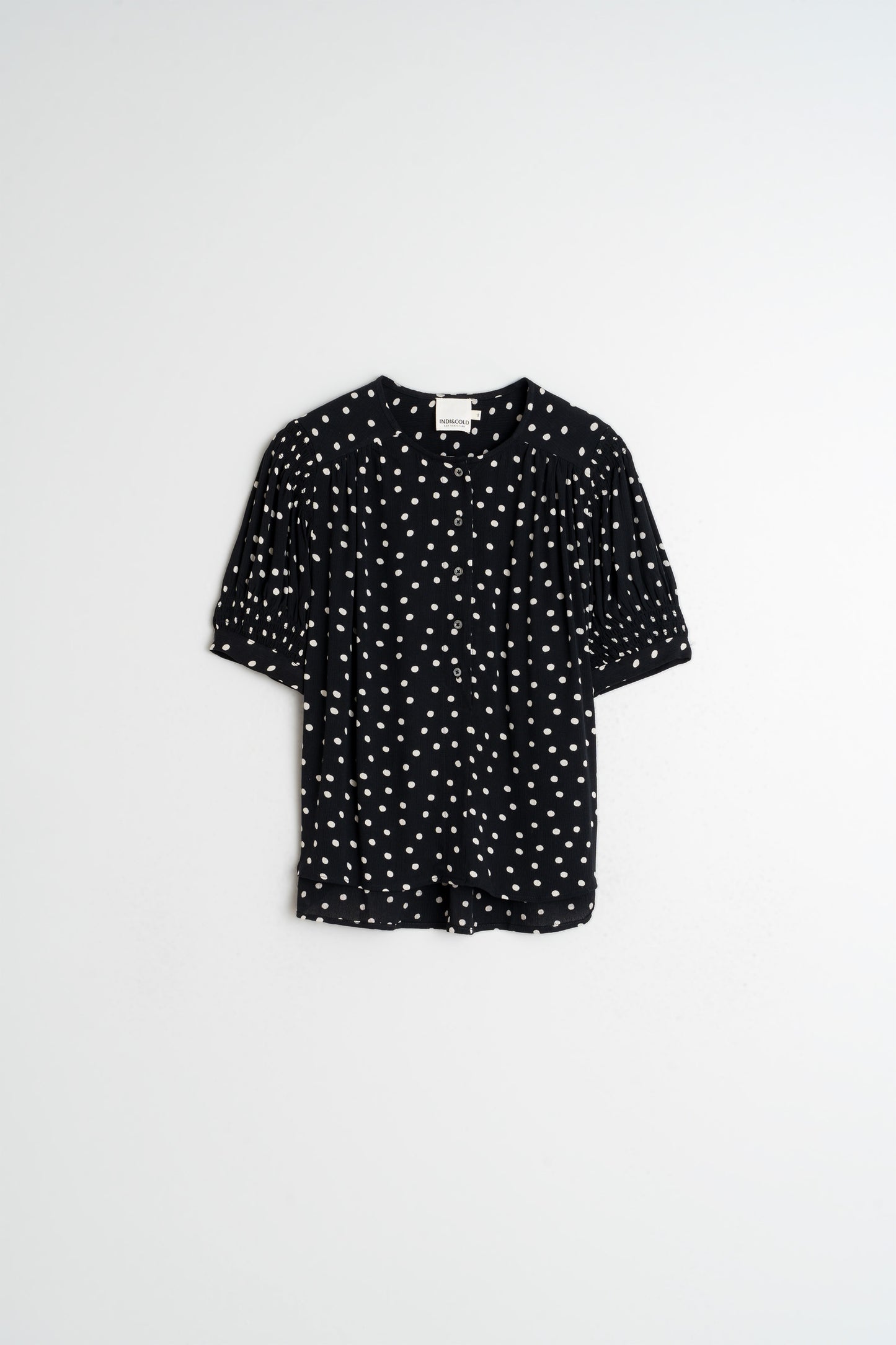 LANTERN-SLEEVE BLOUSE