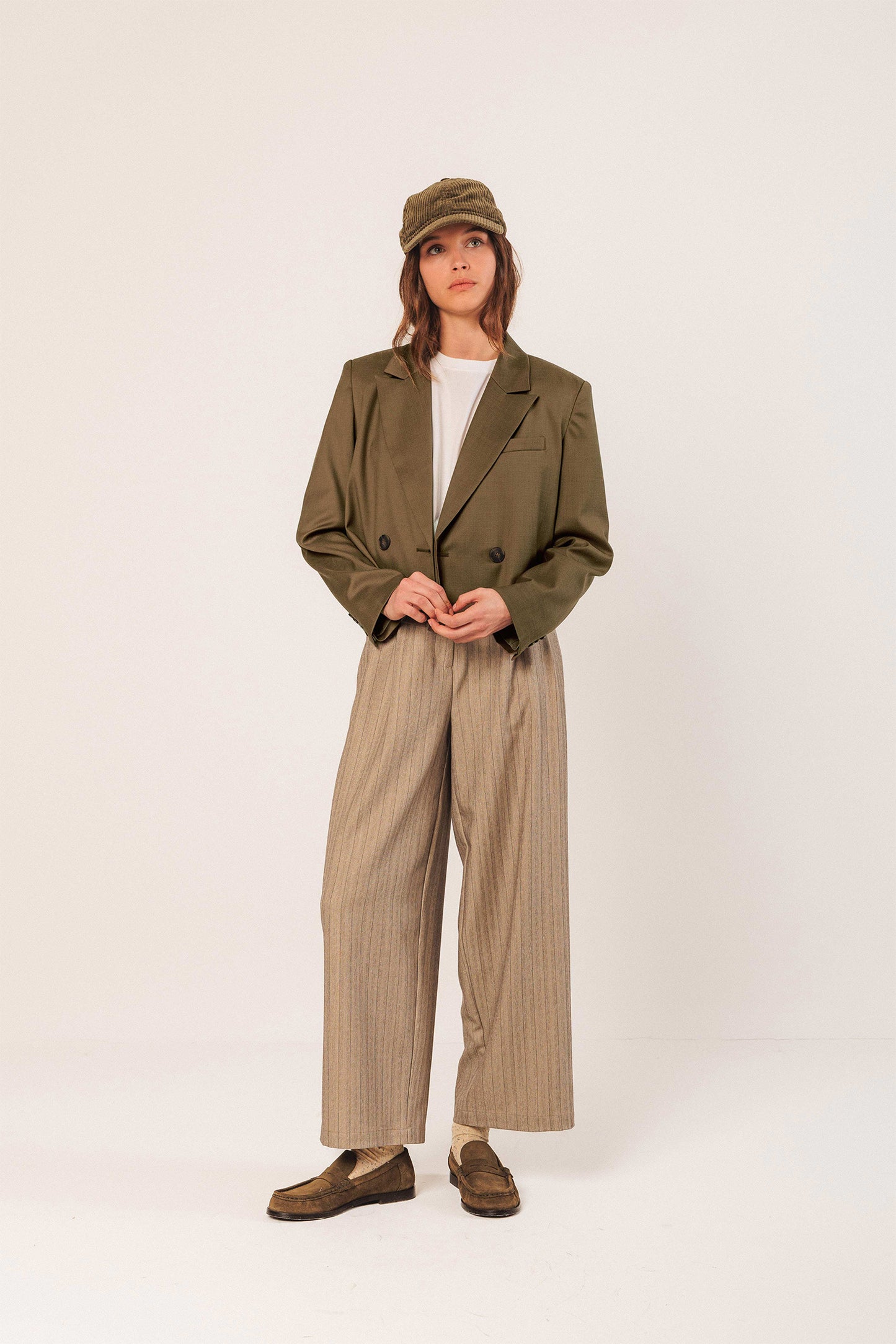 LAPEL CROP BLAZER