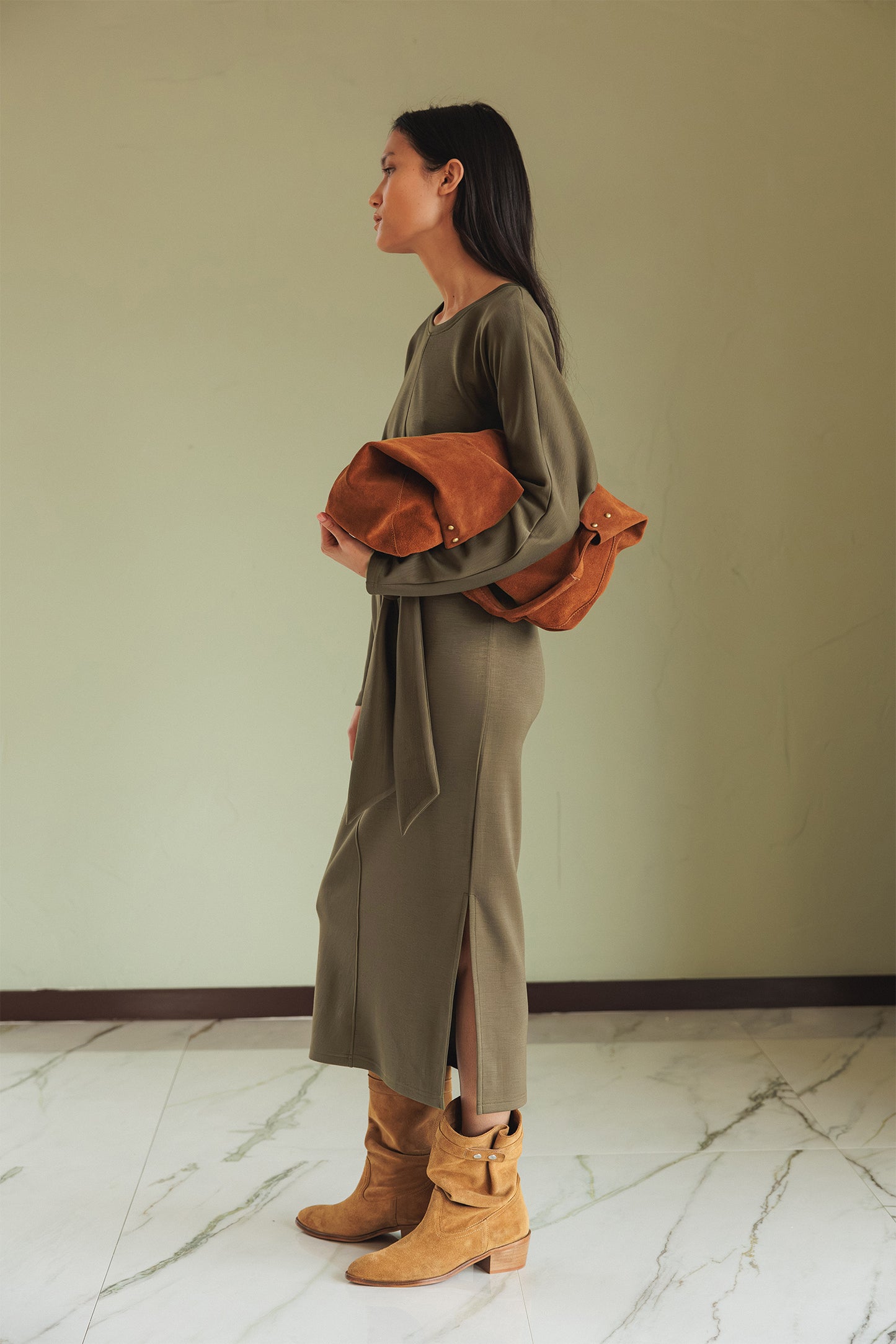 KNOTTED KNIT DRESS