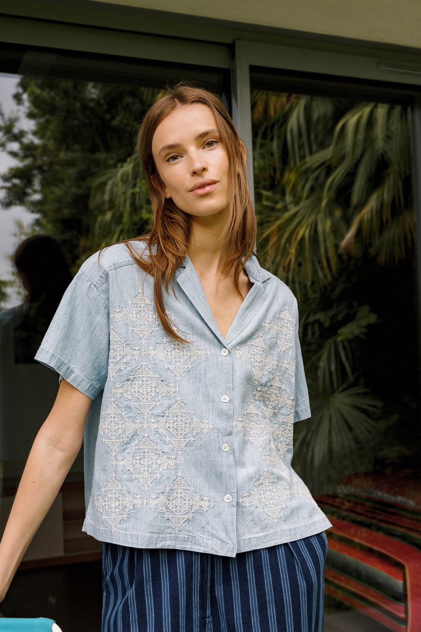 EMBROIDERED DENIM SHIRT
