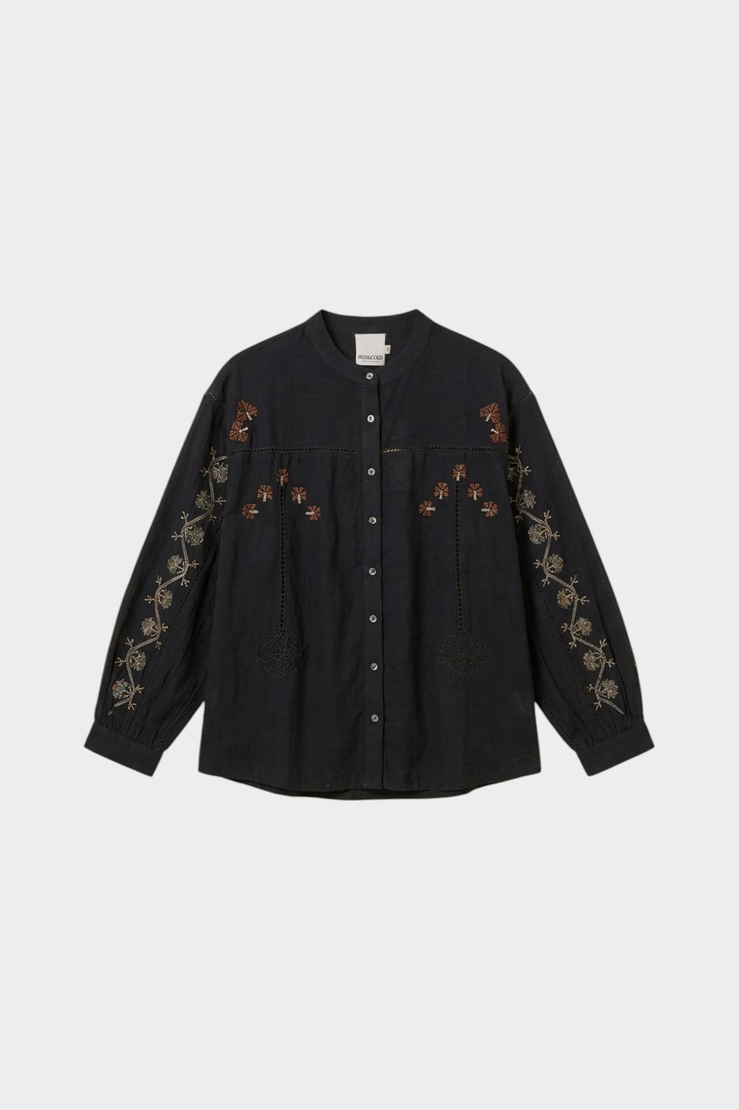 VOLUMINOUS EMBROIDERED SHIRT