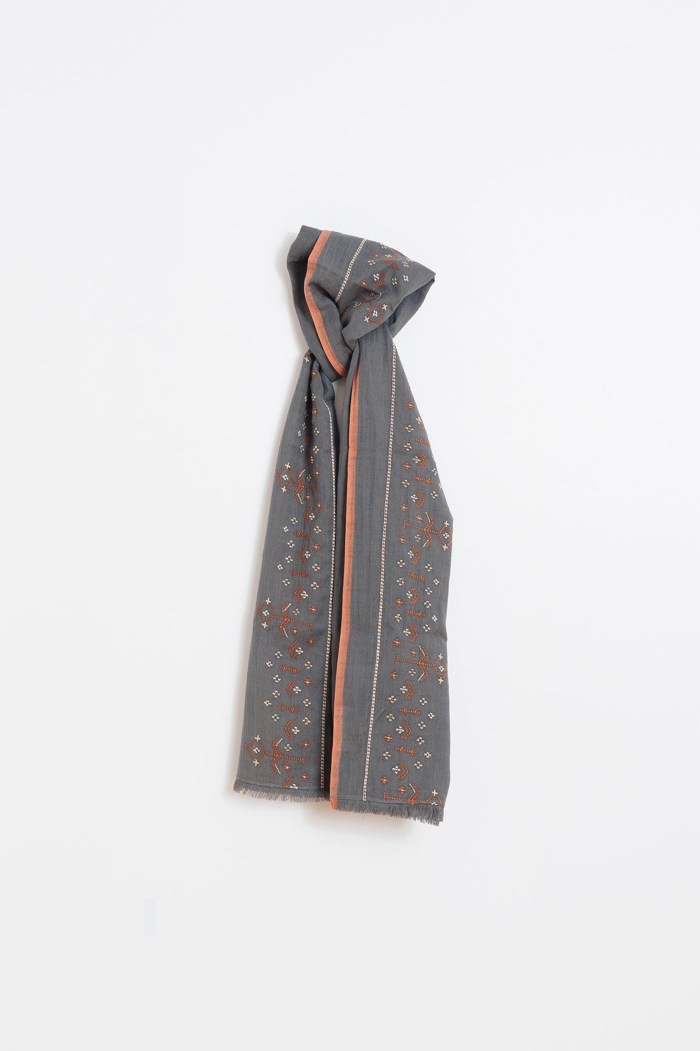 EMBROIDERED BOHO FOULARD