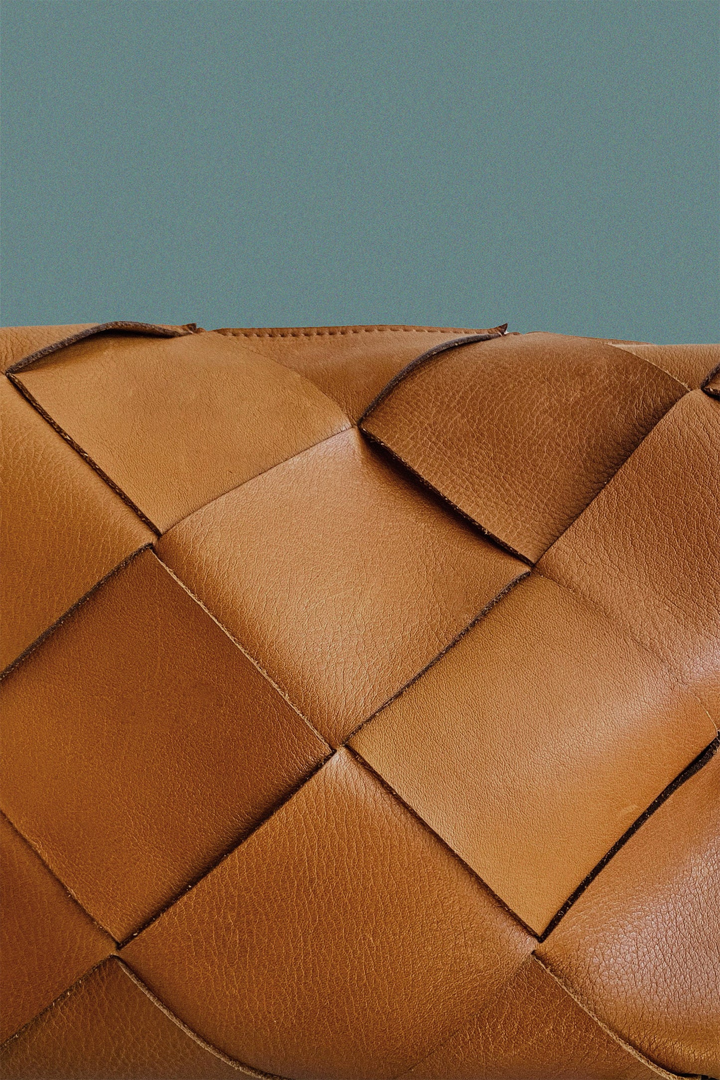 LEATHER BOX CROSSBODY BAG