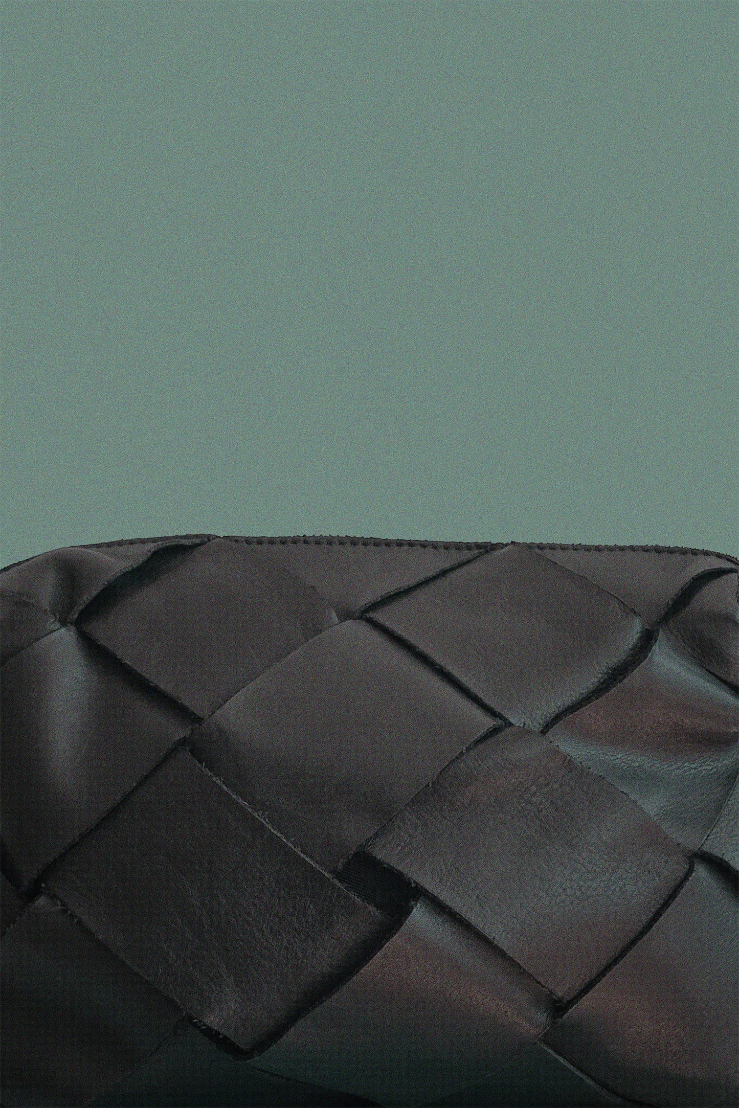 LEATHER BOX CROSSBODY BAG