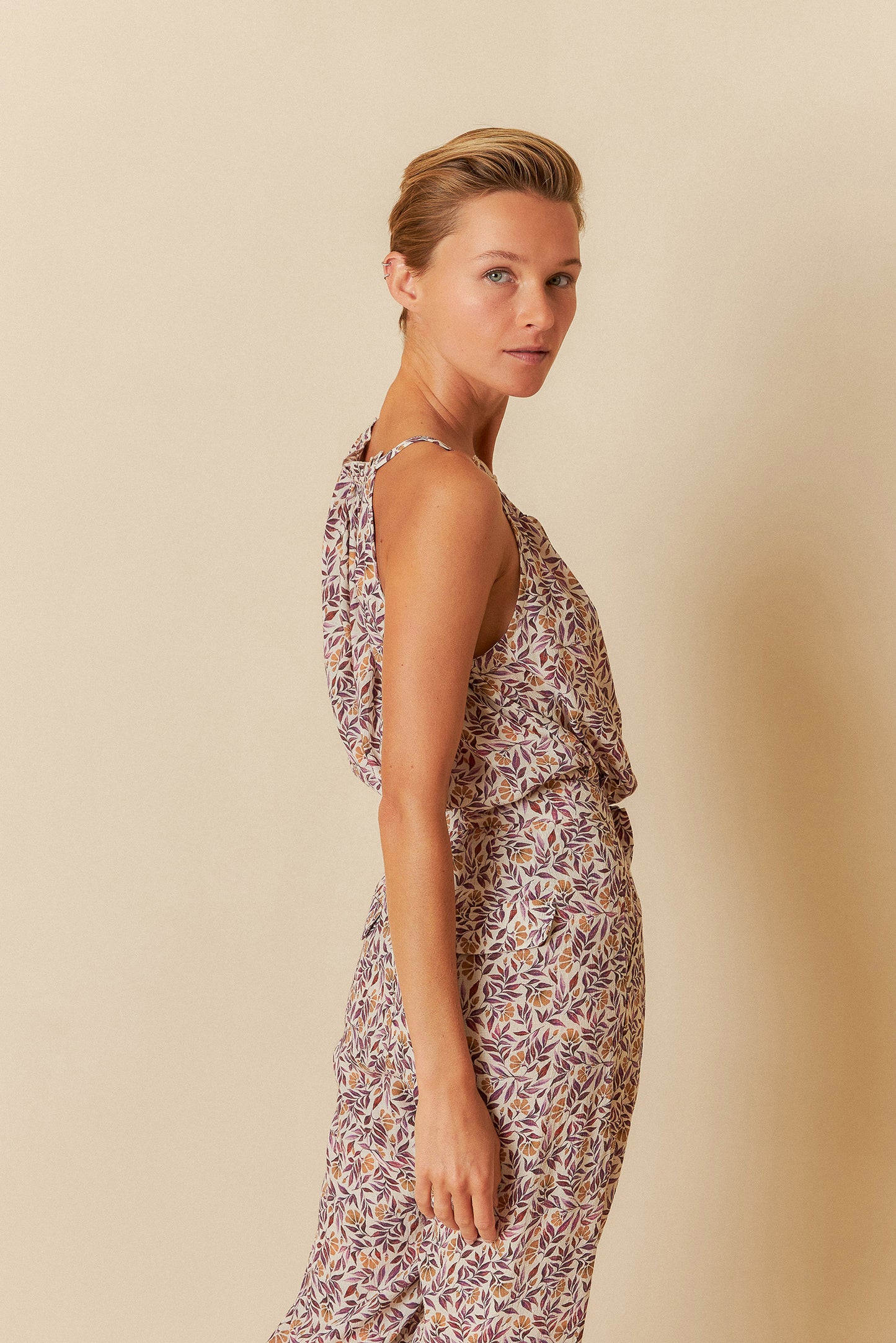 VISCOSE STRAP TOP