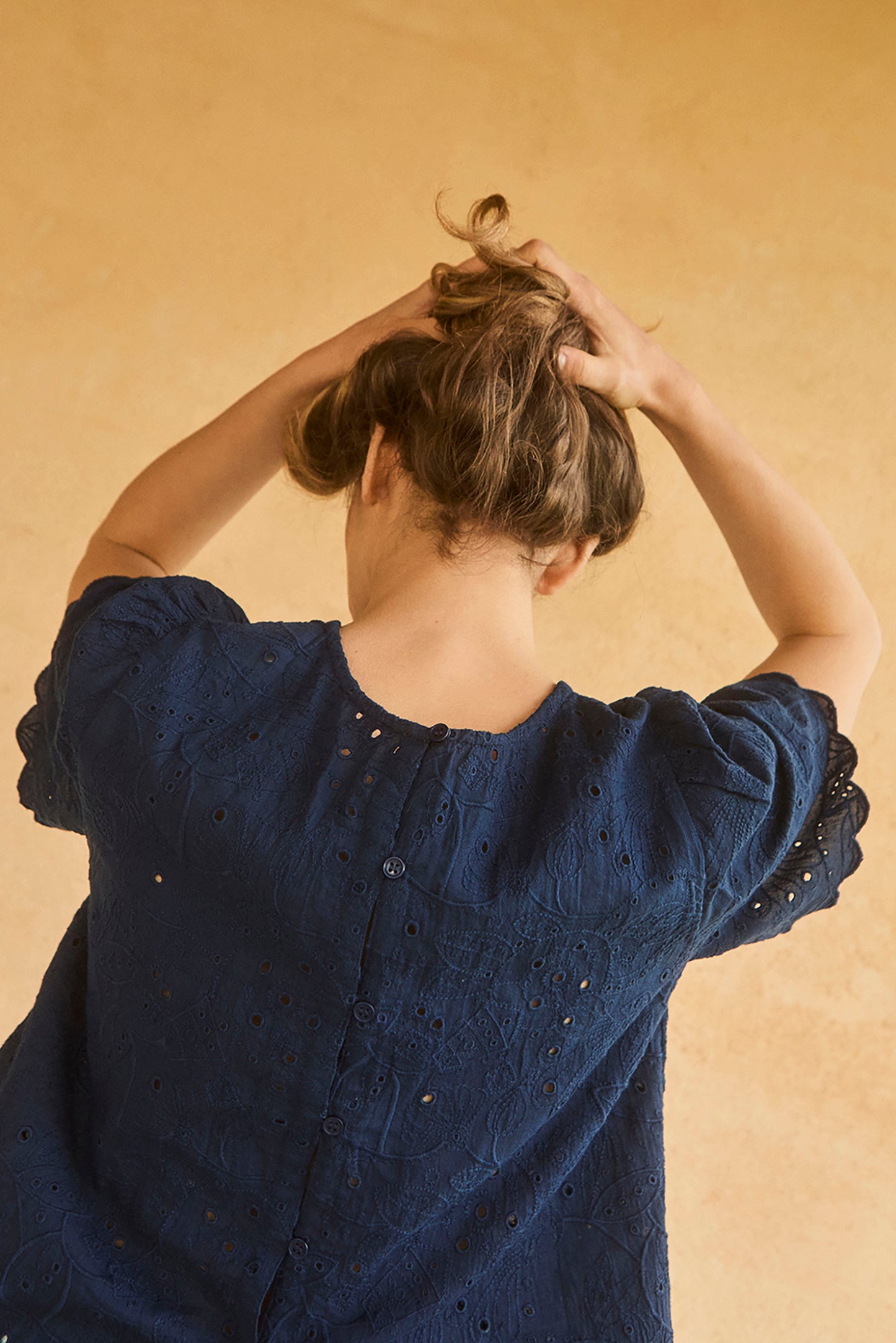 SCALLOPED-DETAILS SHIRT