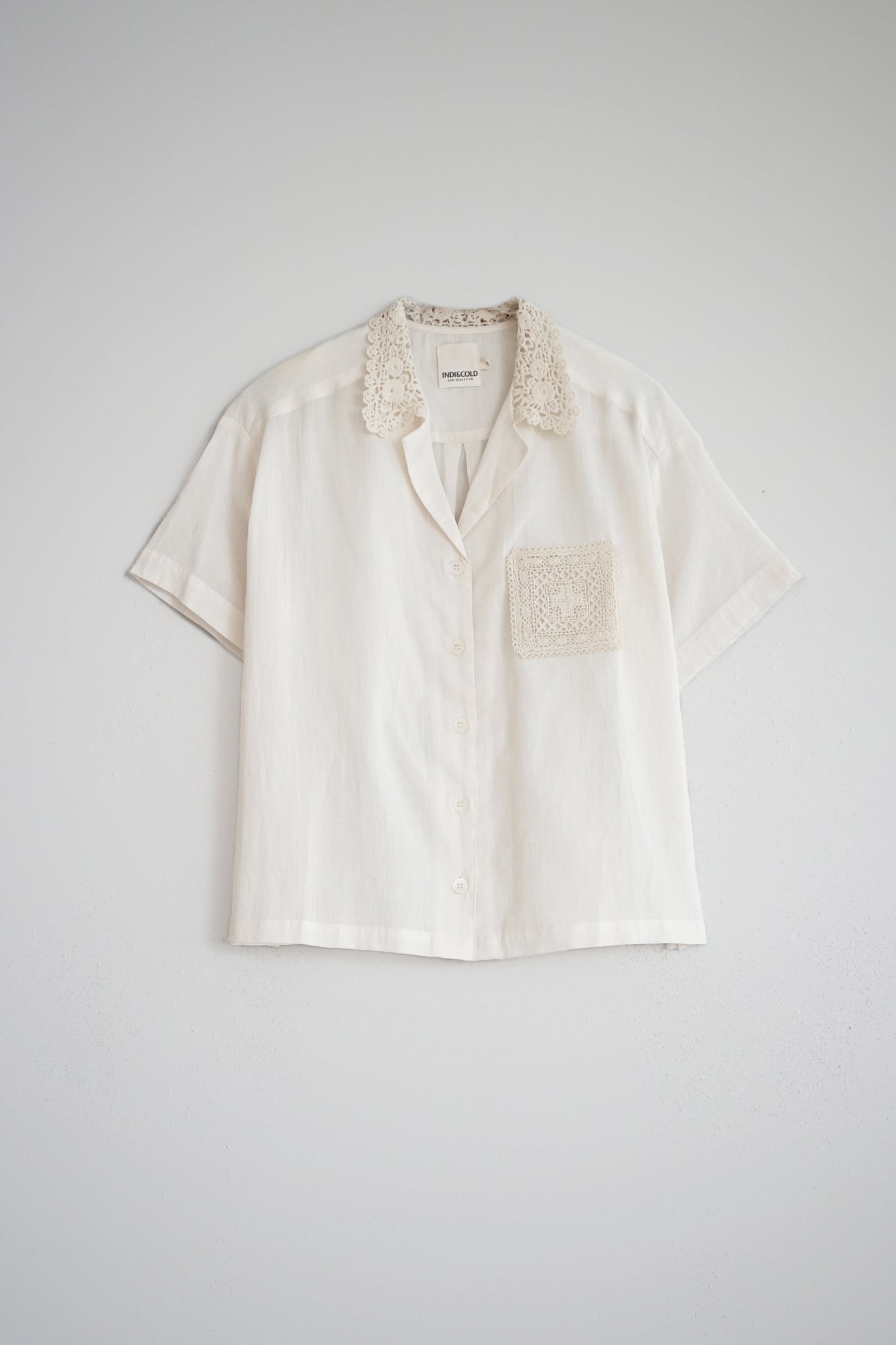 CROCHET PATCH SHIRT