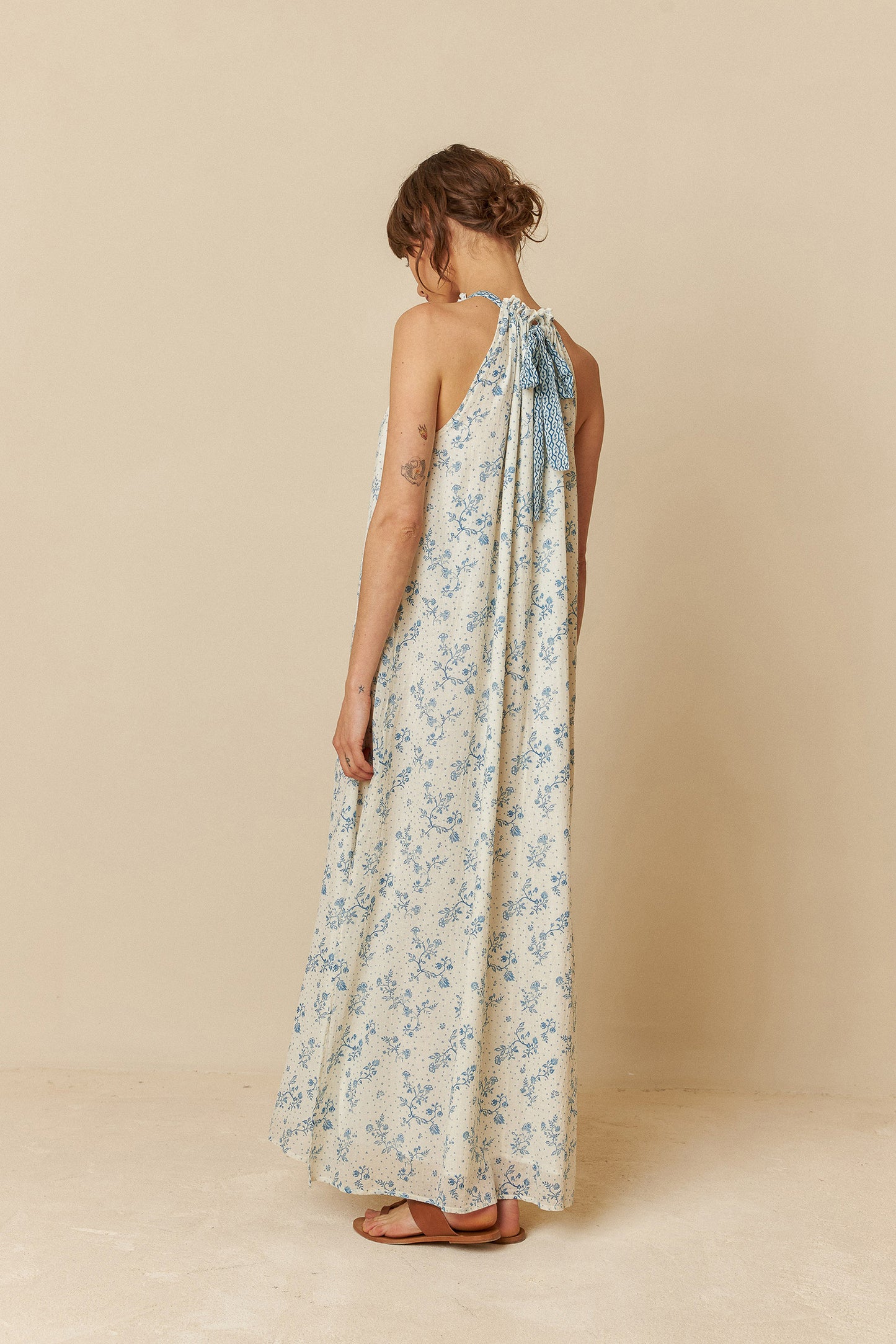 BICOLOR HALTER DRESS