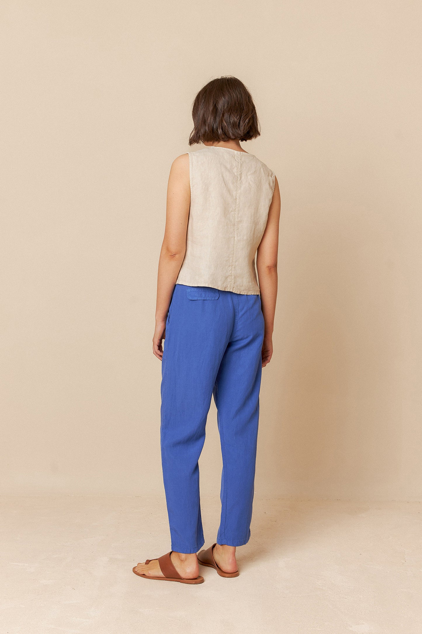 BASIC LINEN VEST