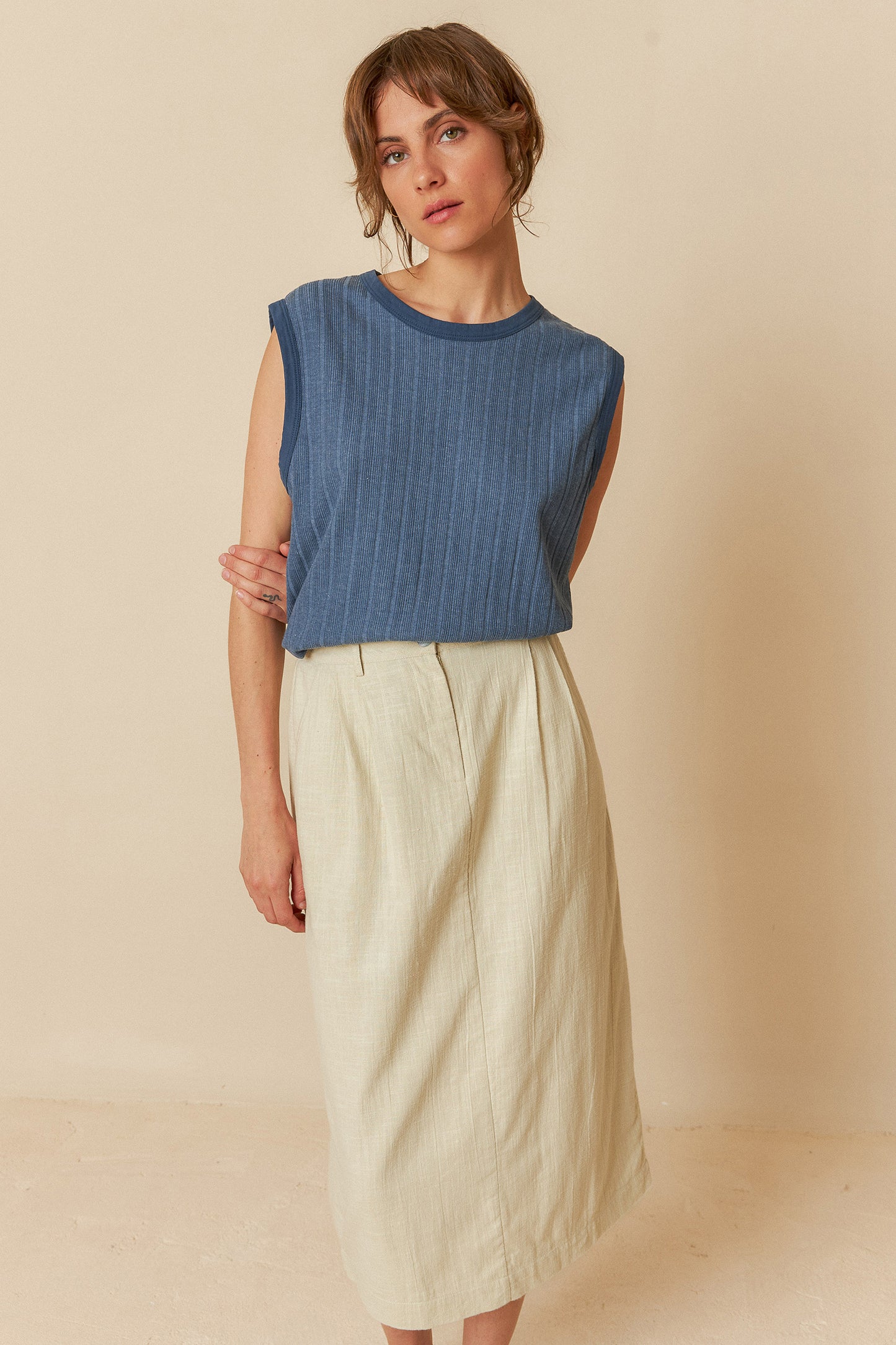RIBBED KNIT T-SHIRT