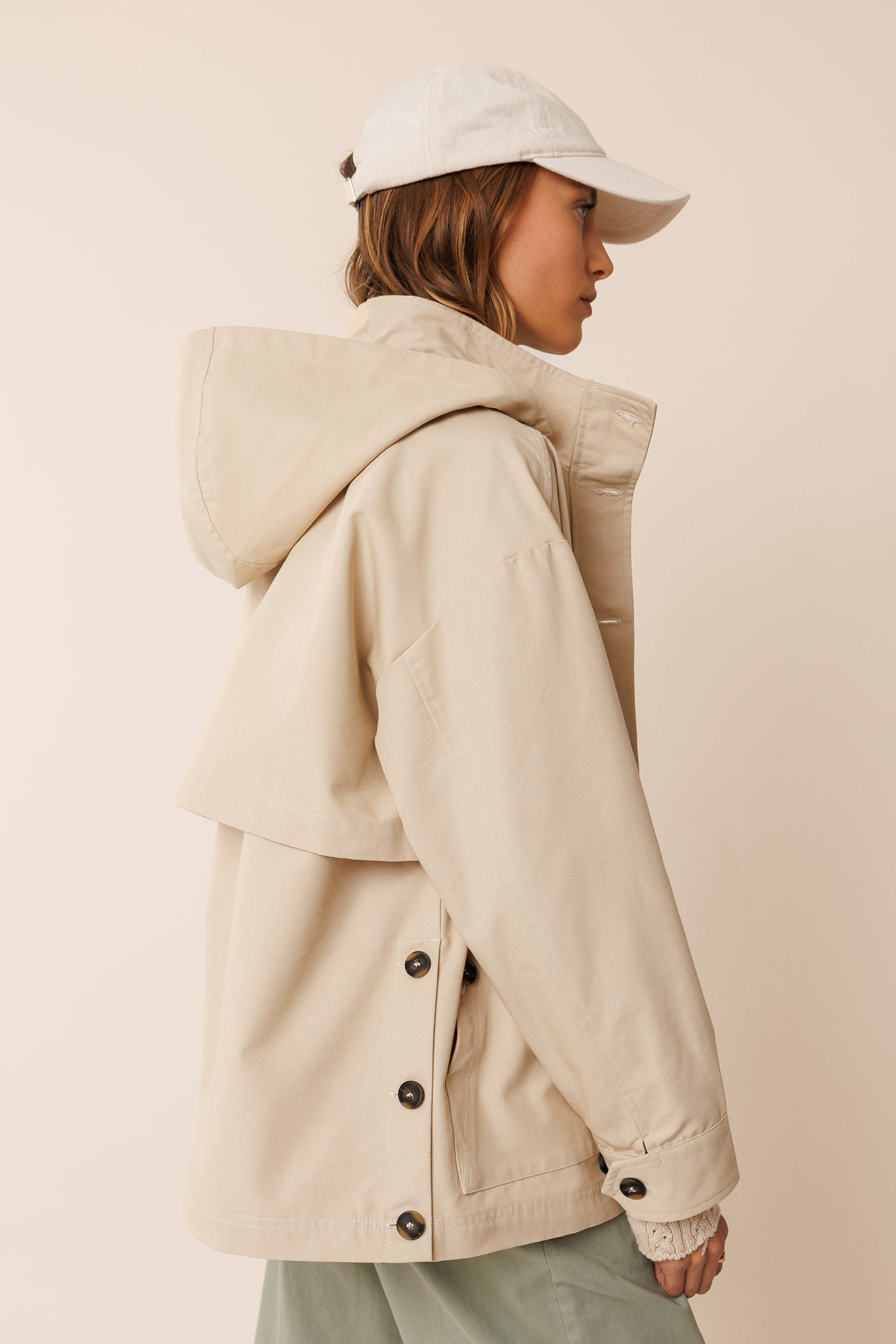 WATER REPELLENT TRENCH COAT