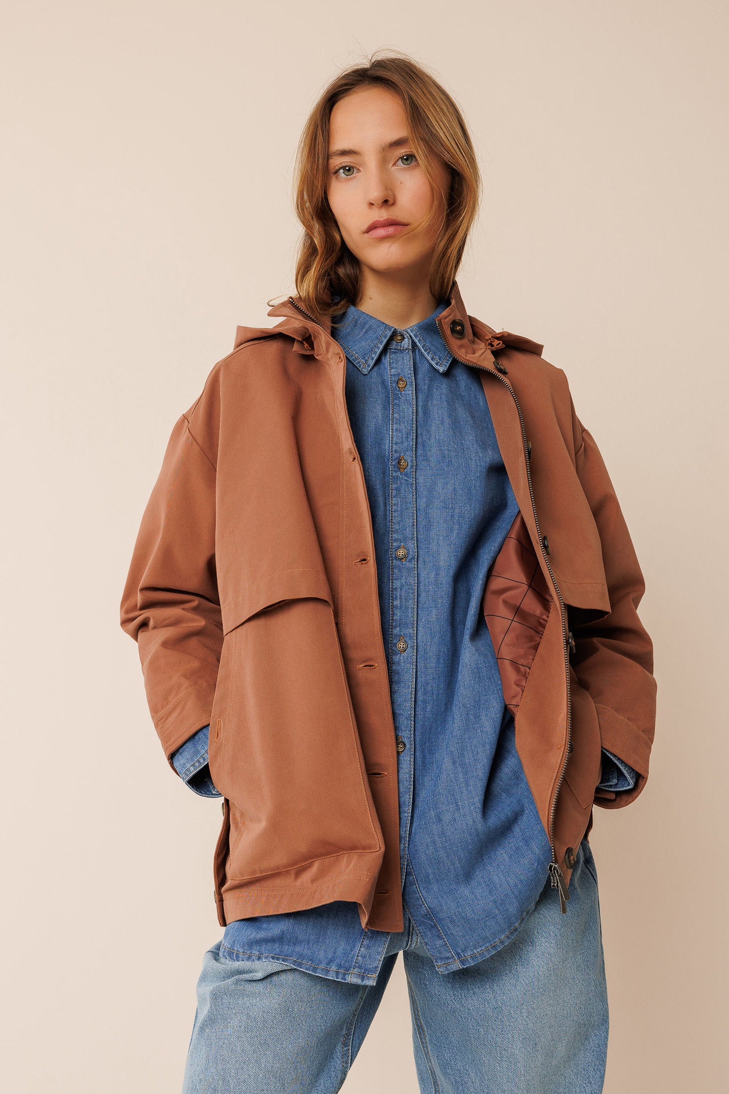 WATER REPELLENT TRENCH COAT
