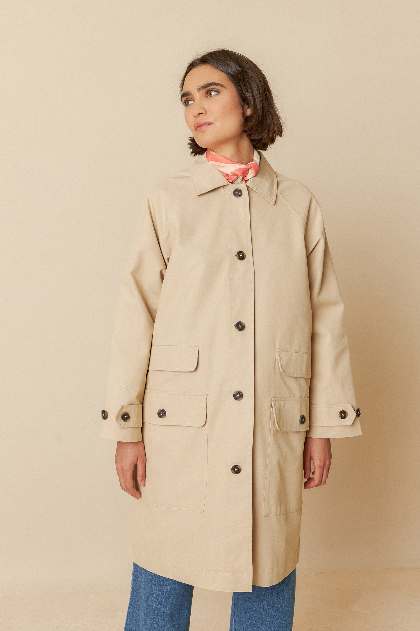 CLASSIC CUT TRENCH COAT