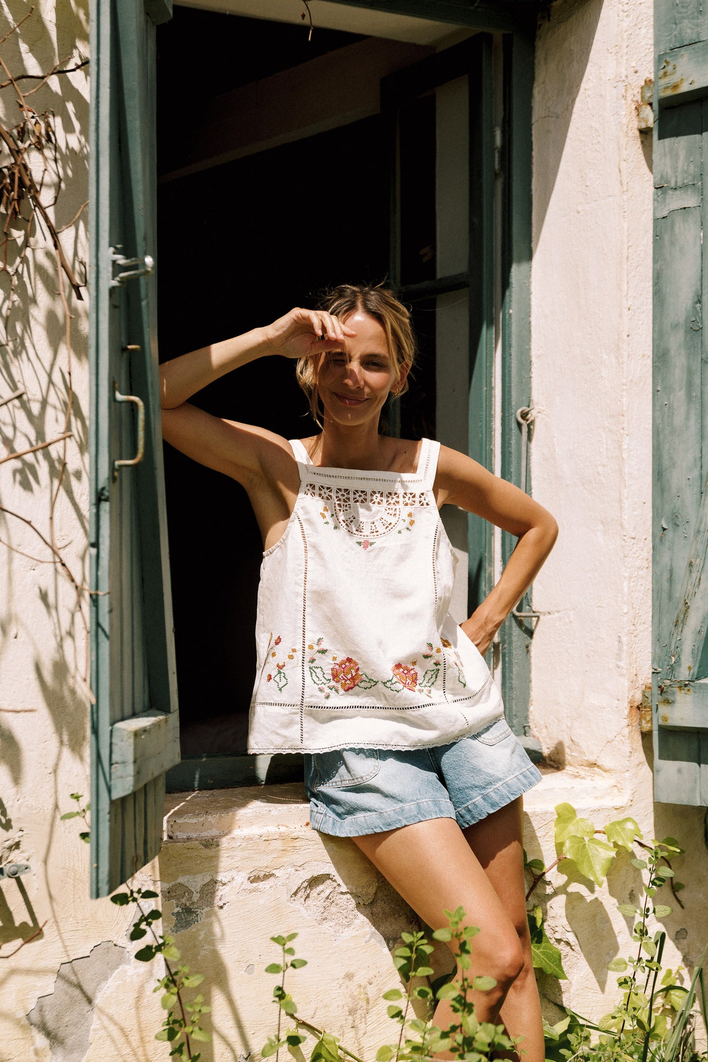 STRAPPY CROSS-STITCH BLOUSE