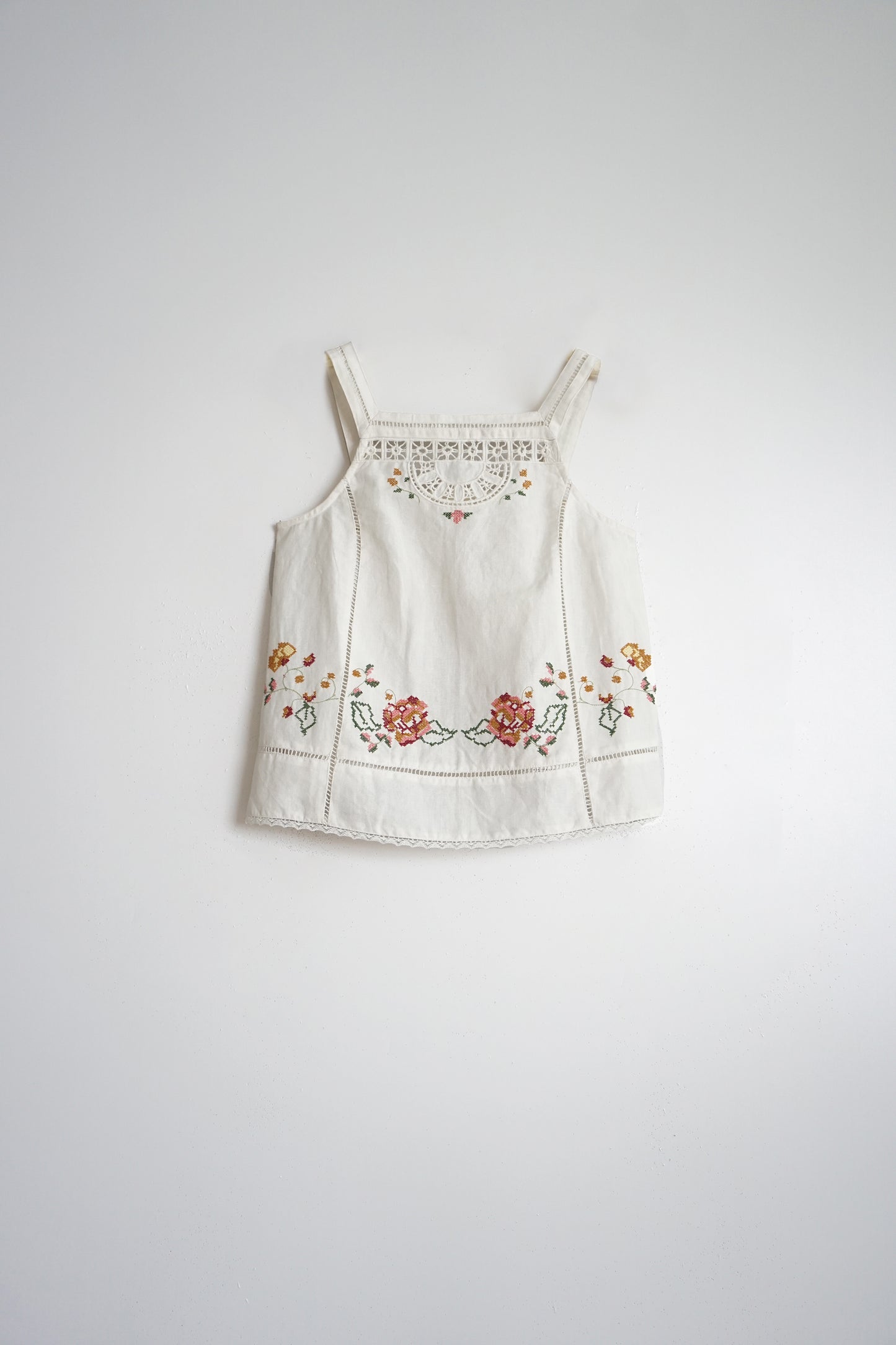STRAPPY CROSS-STITCH BLOUSE