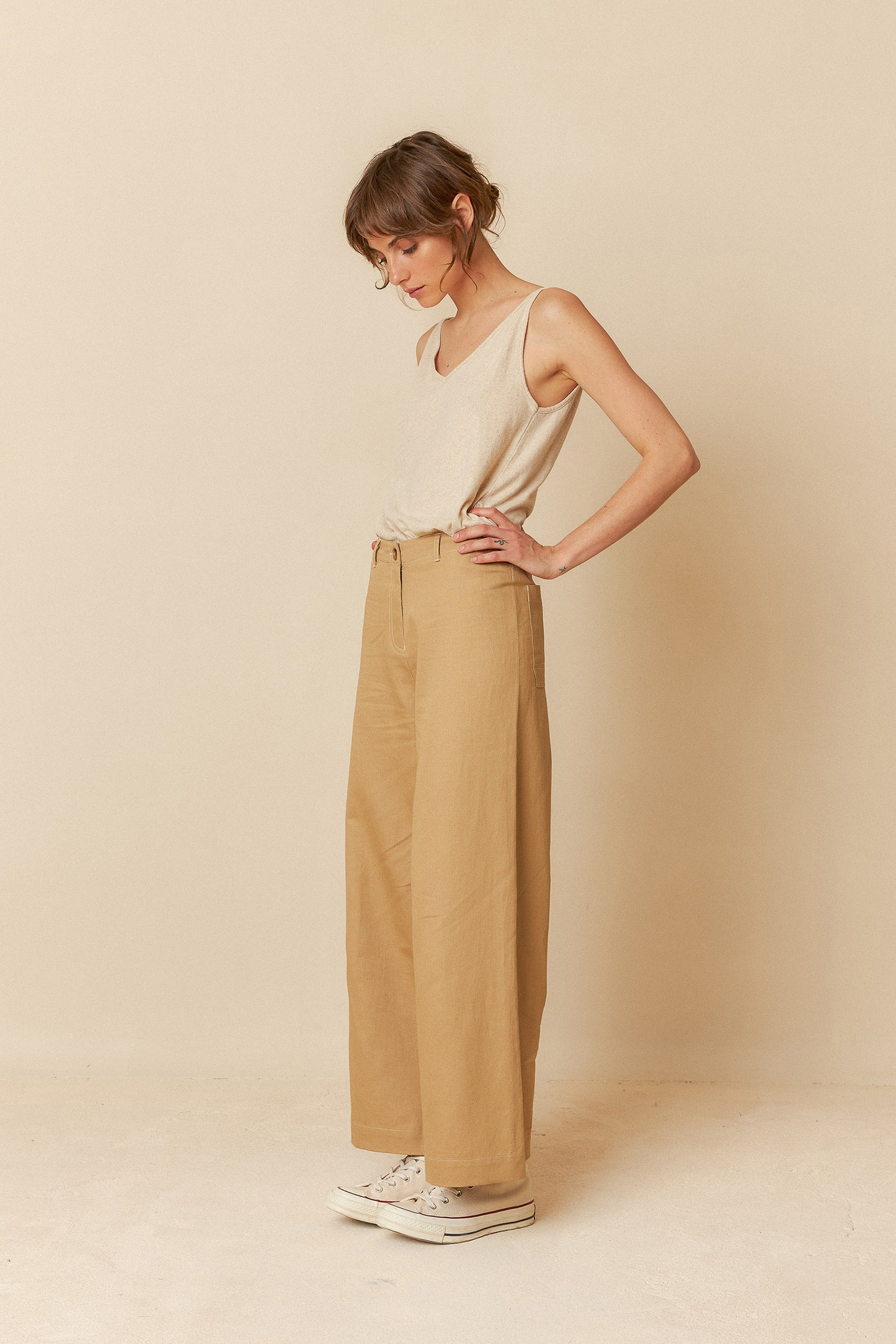 GABARDINE CROP TROUSERS