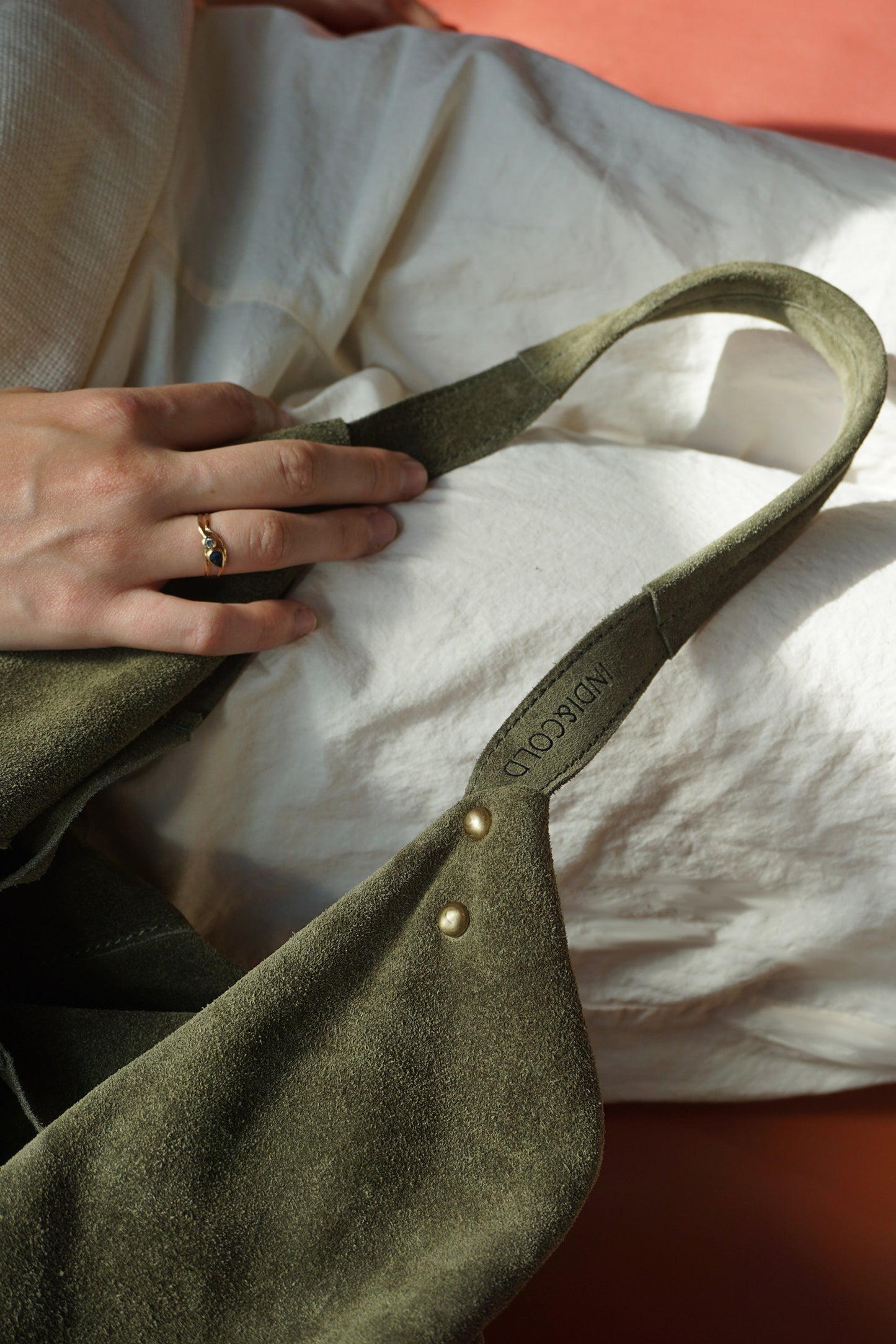 SPLIT LEATHER TOTE BAG