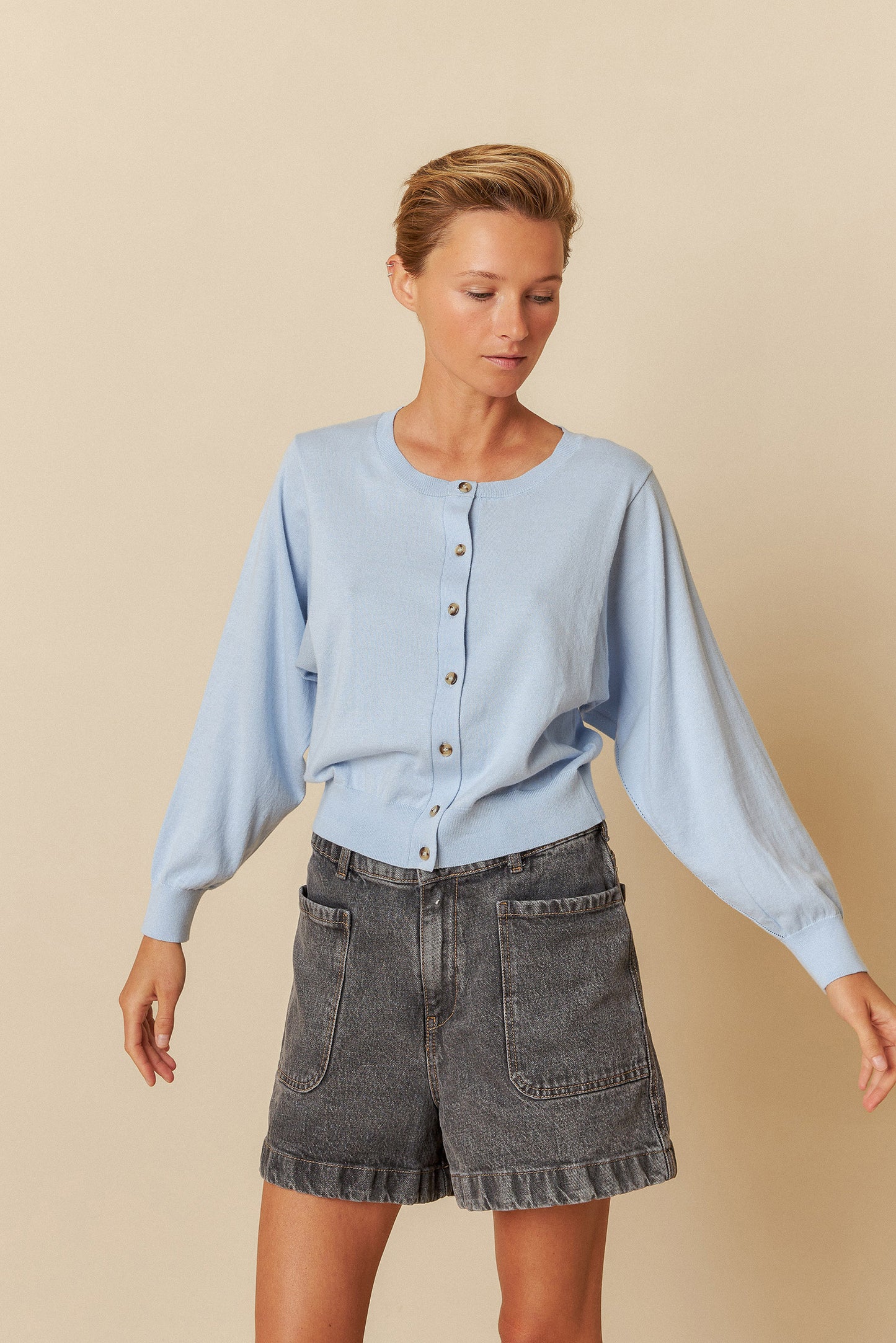 BATWING SLEEVE KNIT JACKET