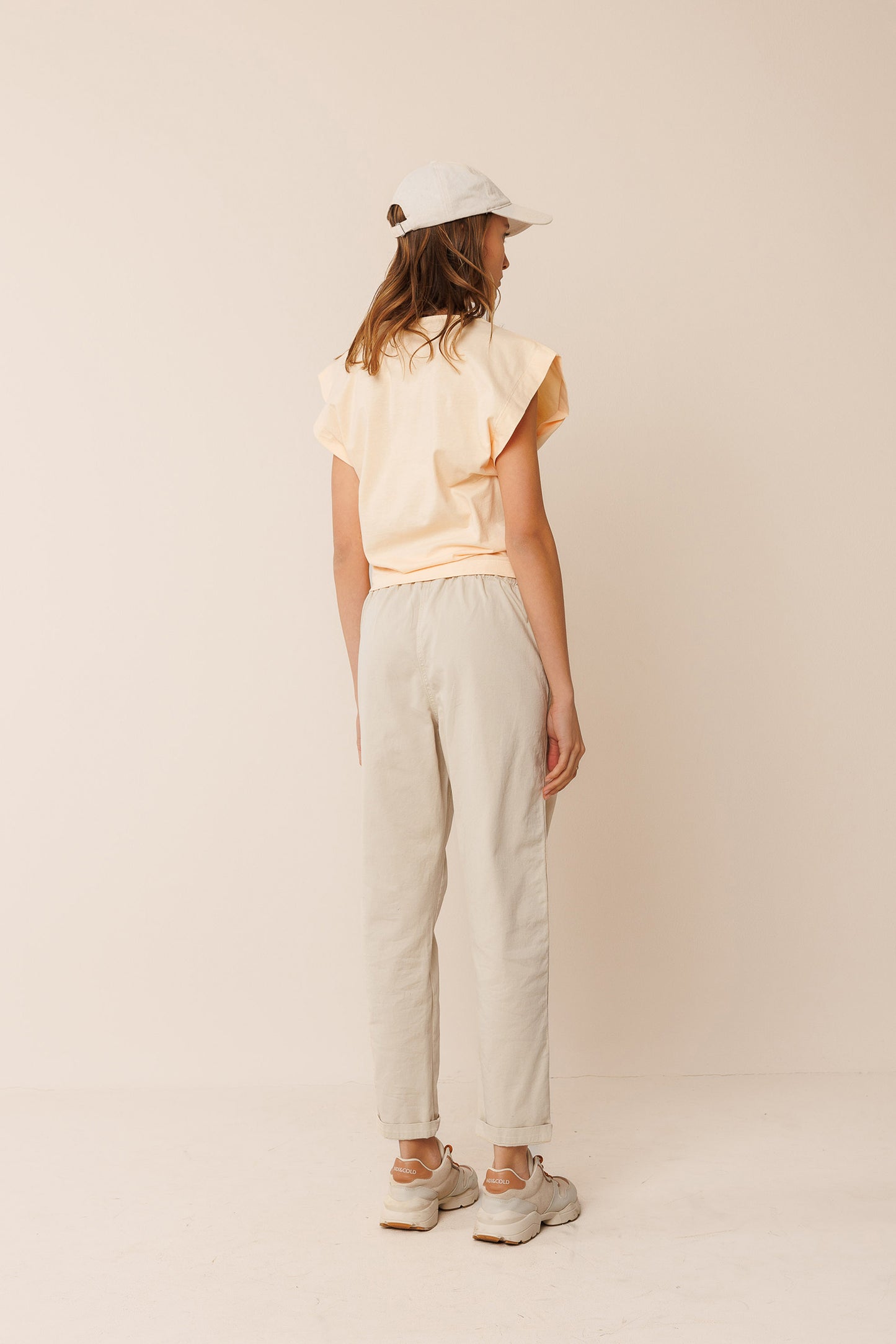 CLASSIC JOGGER PANTS