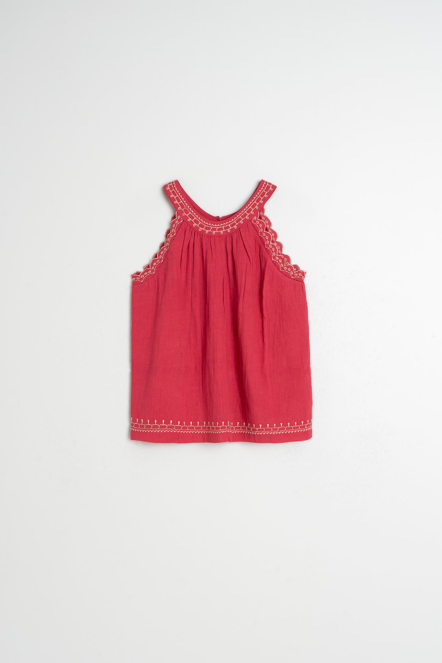 CONTRAST-EMBROIDERY TOP