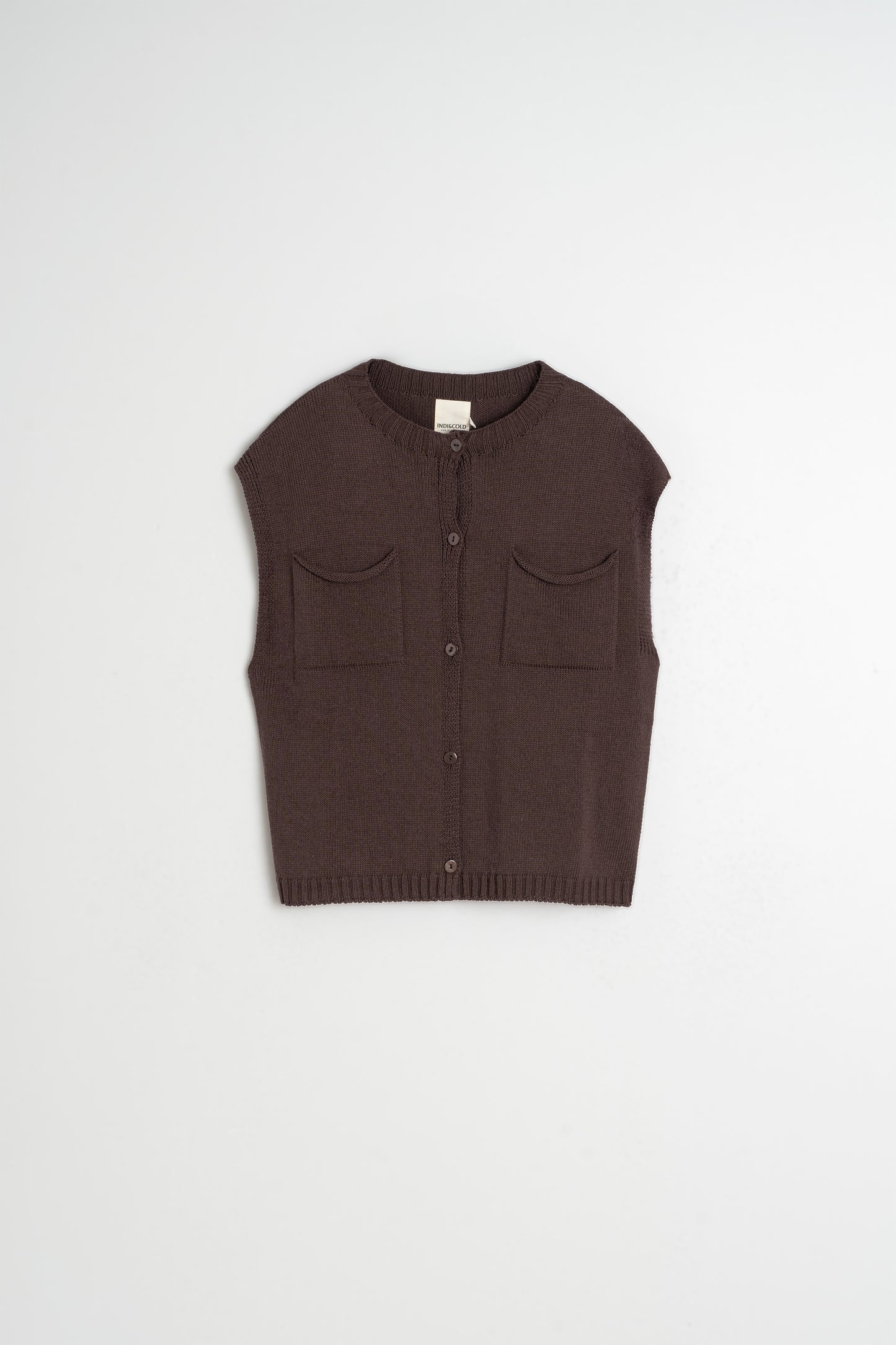 BOXY VEST WITH POCKETS
