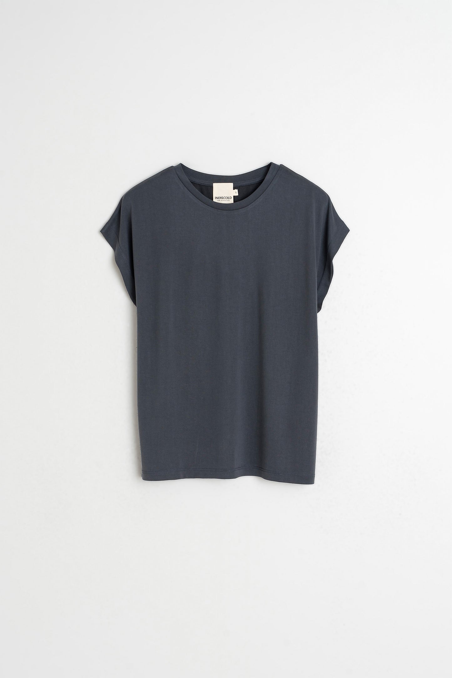 BASIC MODAL TEE