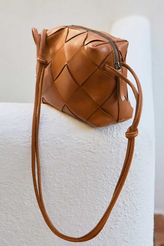 LEATHER BOX CROSSBODY BAG