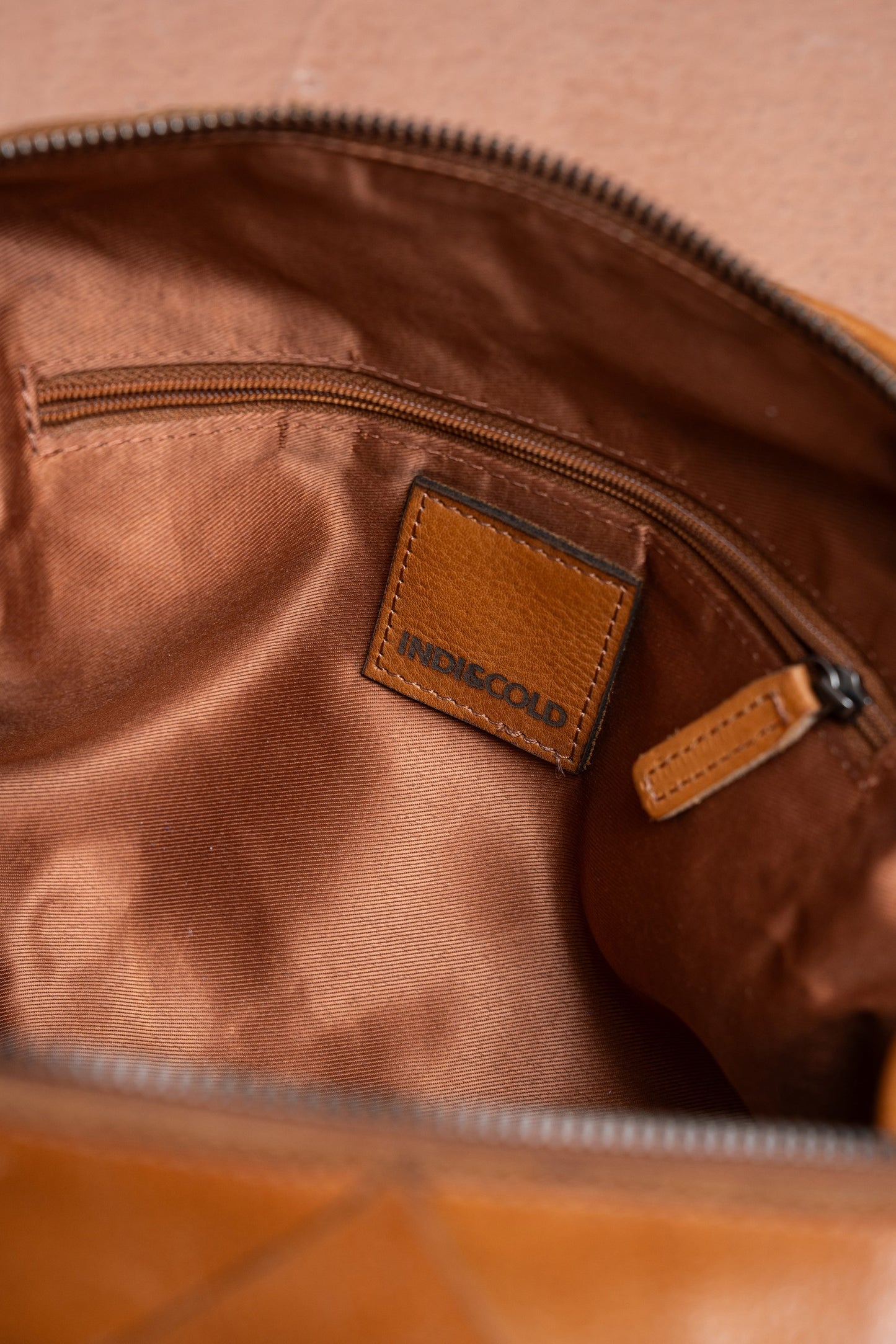 LEATHER BOX CROSSBODY BAG