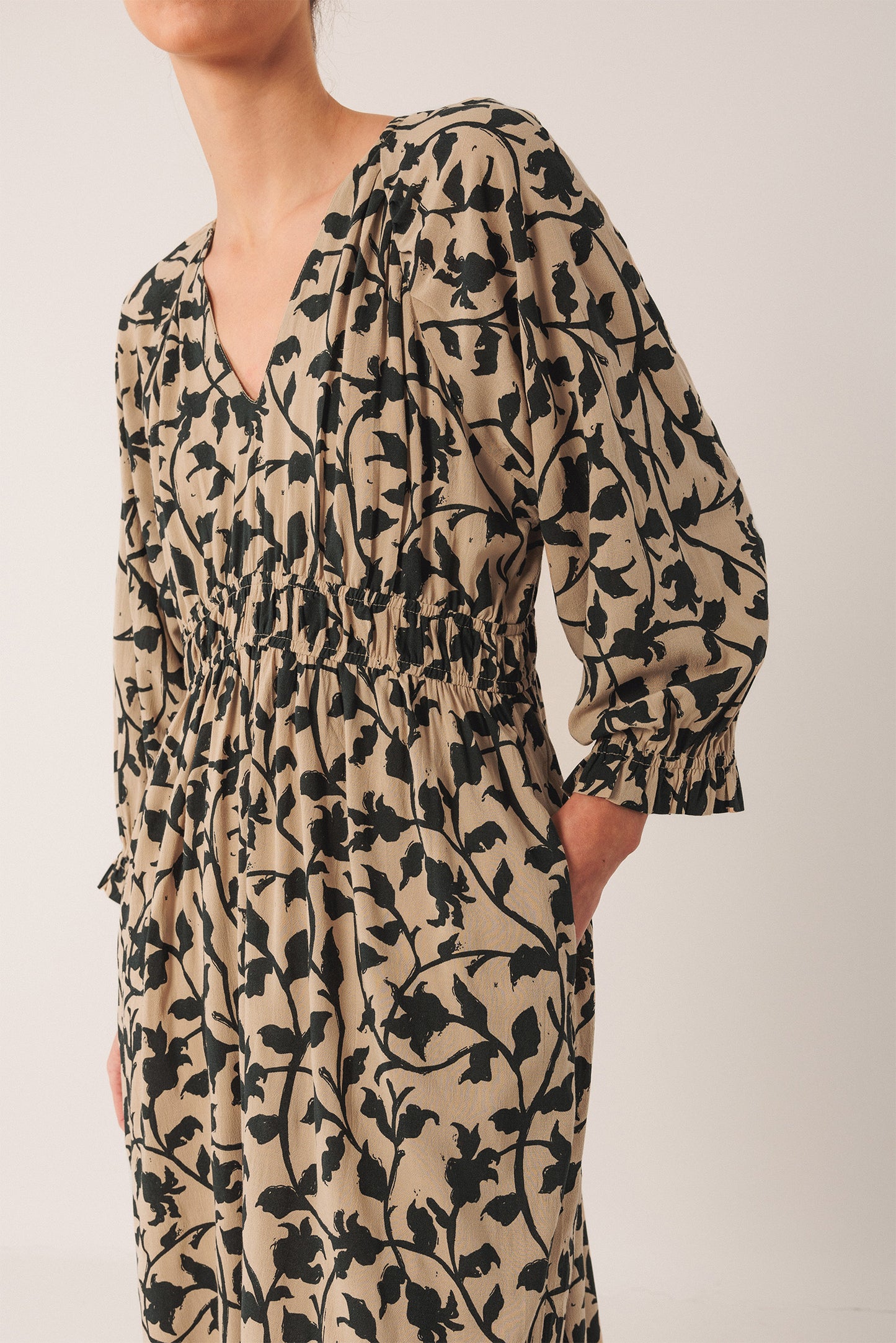 [CL] VISCOSE MIDI DRESS