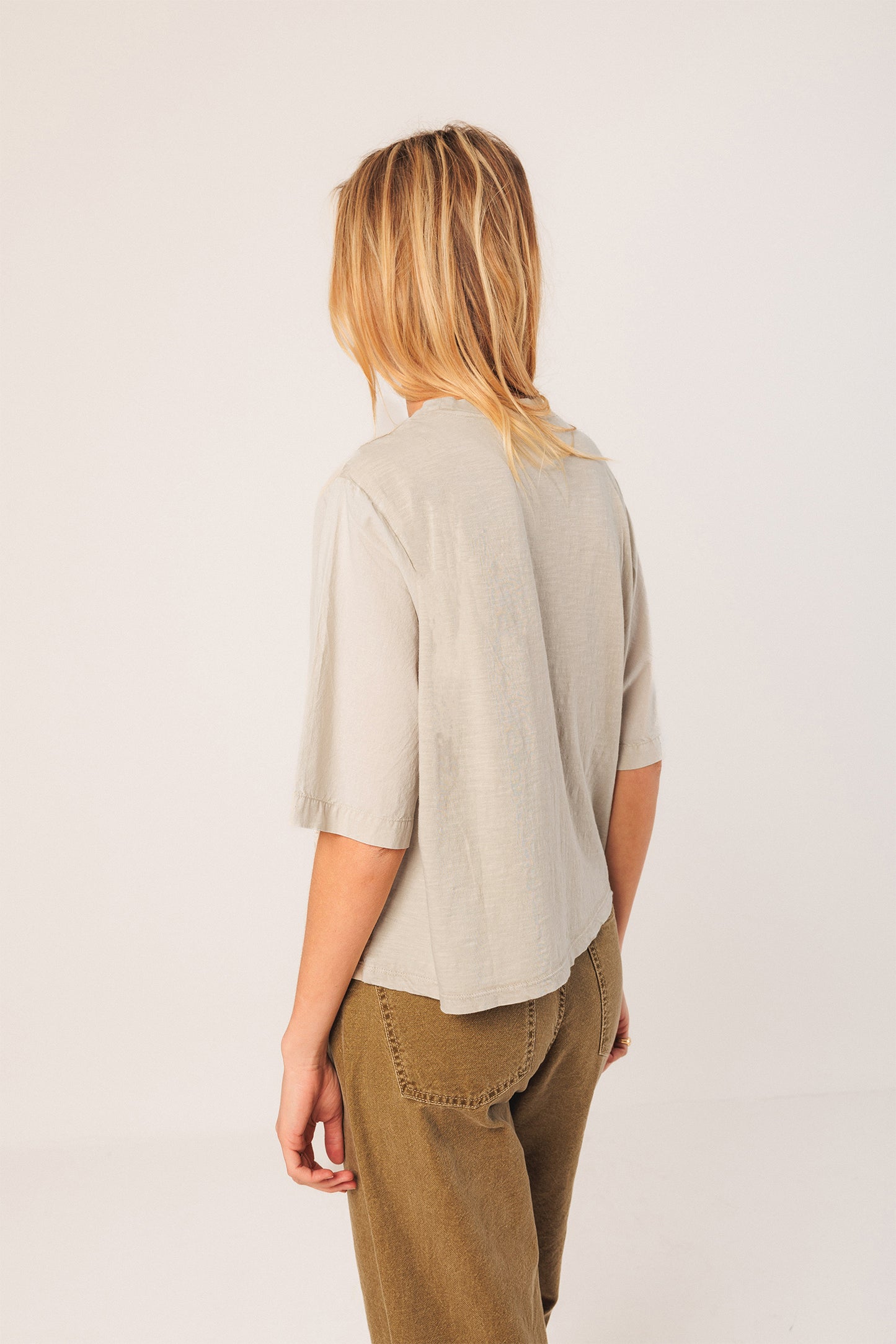 EMBROIDERED COTTON T-SHIRT