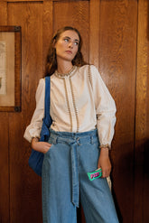 CORDUROY RUFFLED COLLAR BLOUSE