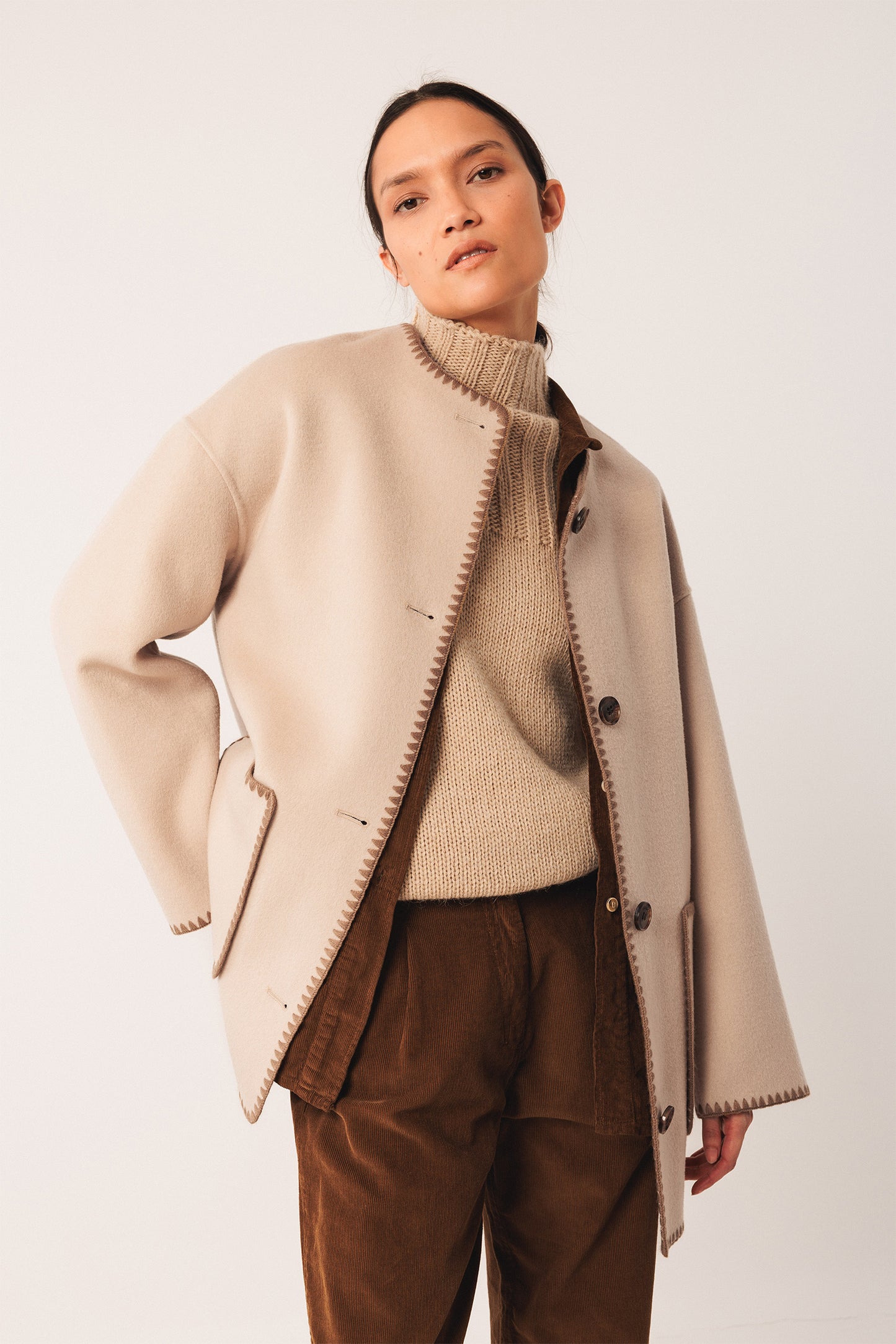 EMBROIDERED WOOL COAT