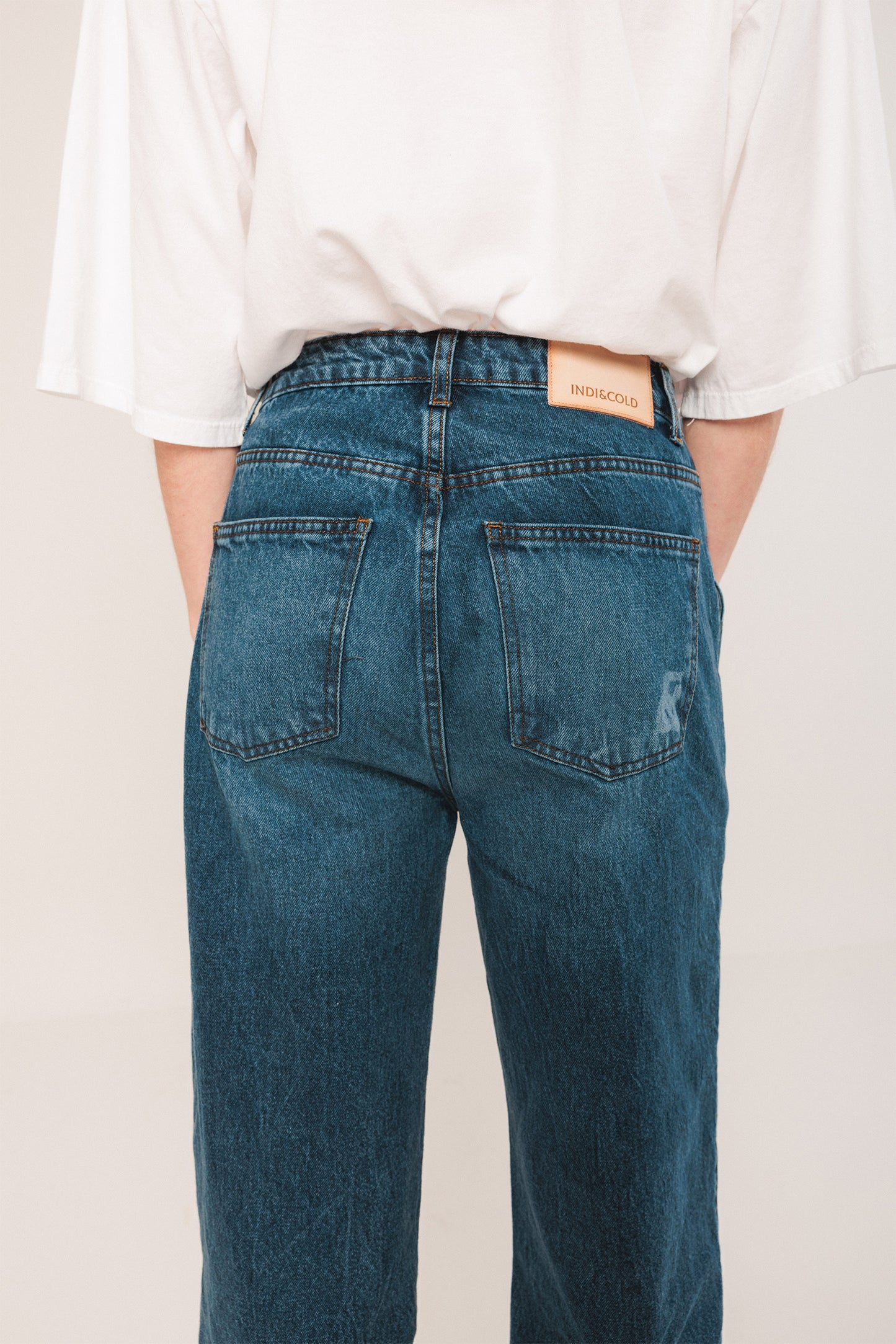 [CL] WASHED DENIM PANTS