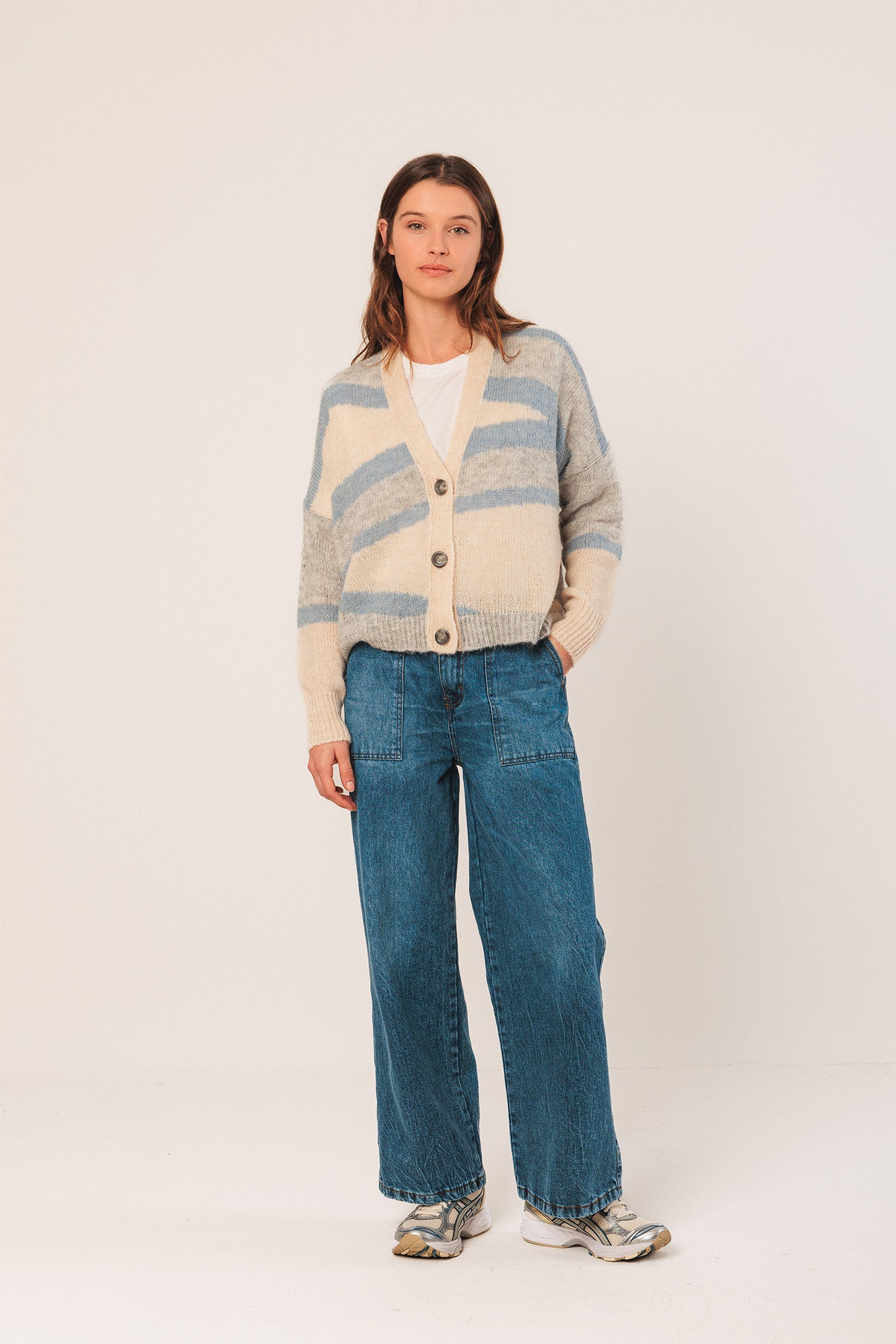 [CL] WASHED DENIM PANTS