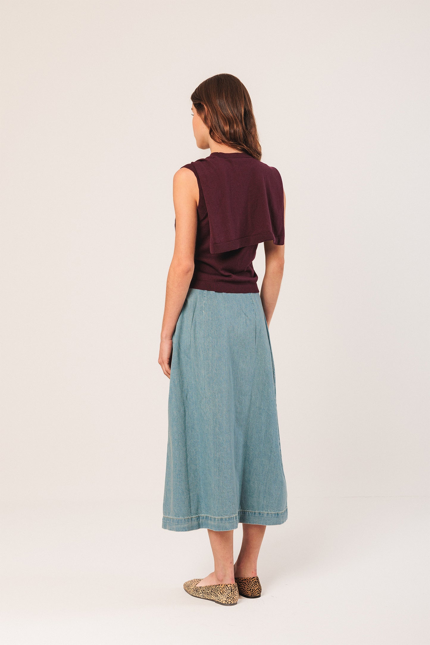 PLEATED DENIM SKIRT