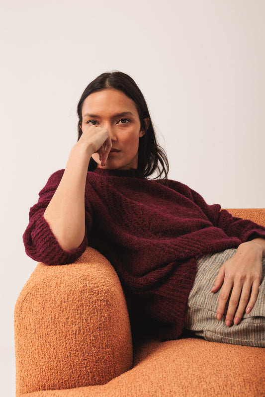 LOOSE-KNIT WOOL SWEATER