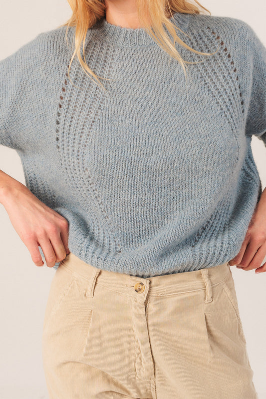 LOOSE-KNIT WOOL SWEATER