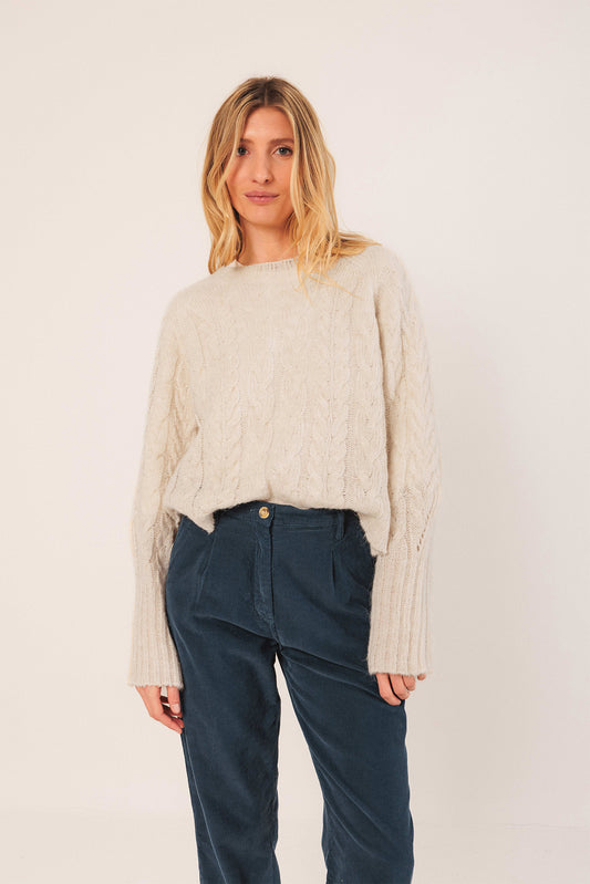 CABLE-KNIT CROP SWEATER